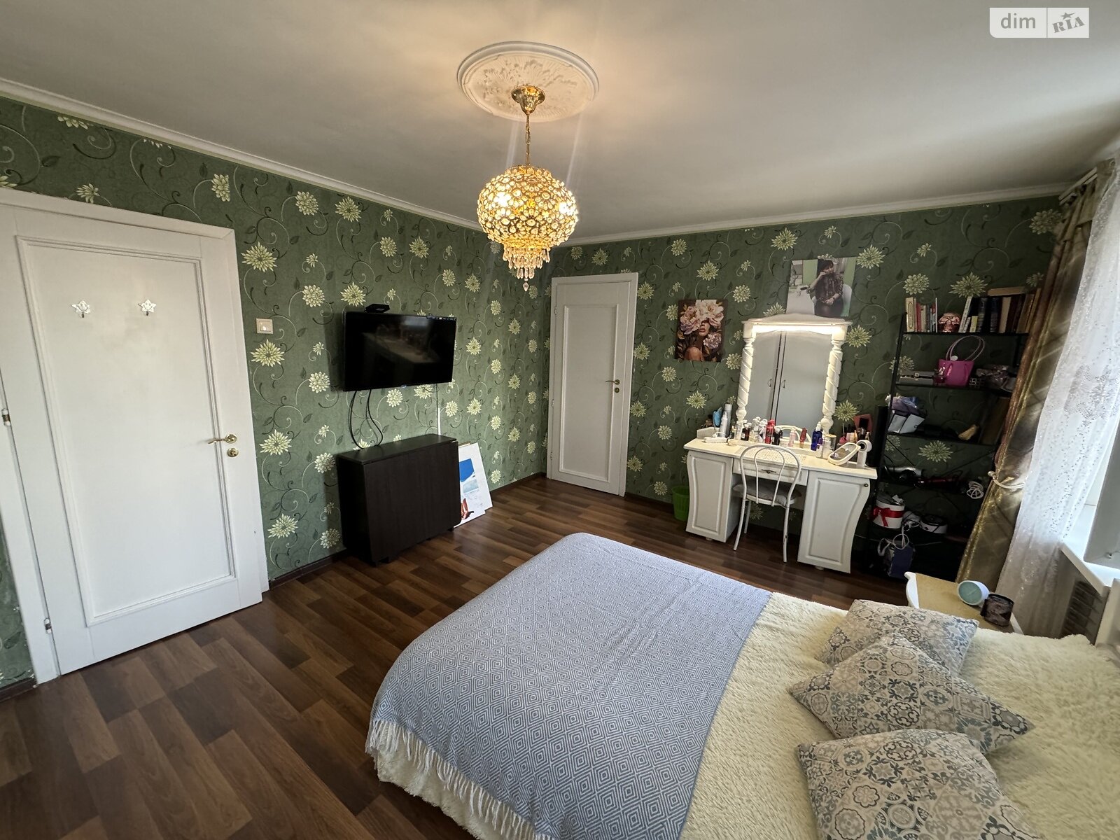 Продажа трехкомнатной квартиры в Николаеве, на ул. Соборная 9, район Центральный фото 1 Продажа трехкомнатной квартиры в Николаеве, на ул. Соборная 9, район Центральный фото 1