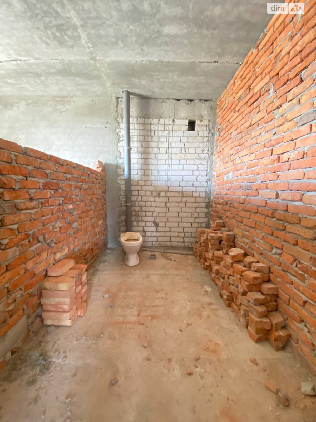 Продаж трикімнатної квартири в Миколаєві, на просп. Центральний 172, район Центральний фото 1 Продаж трикімнатної квартири в Миколаєві, на просп. Центральний 172, район Центральний фото 1