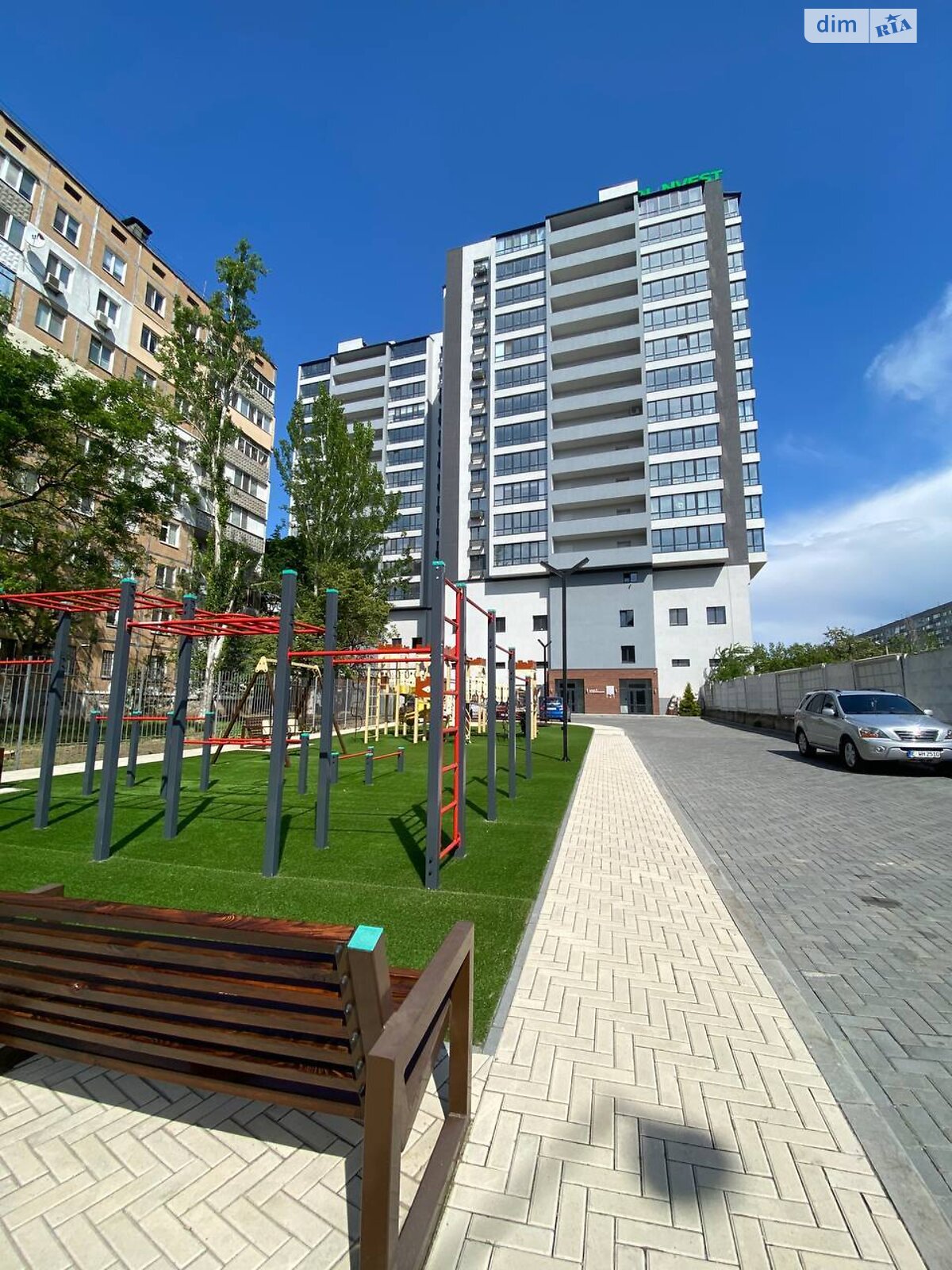 Продаж трикімнатної квартири в Миколаєві, на просп. Центральний 172, район Центральний фото 1 Продаж трикімнатної квартири в Миколаєві, на просп. Центральний 172, район Центральний фото 1