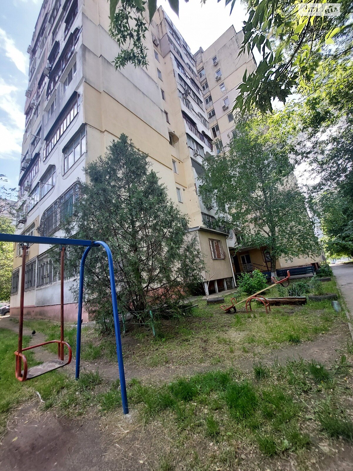 Продаж трикімнатної квартири в Миколаєві, на просп. Центральний 166, район Центральний фото 1 Продаж трикімнатної квартири в Миколаєві, на просп. Центральний 166, район Центральний фото 1