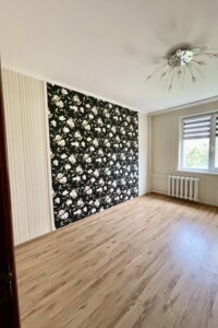Продаж трикімнатної квартири в Миколаєві, на просп. Центральний, район Центральний фото 2