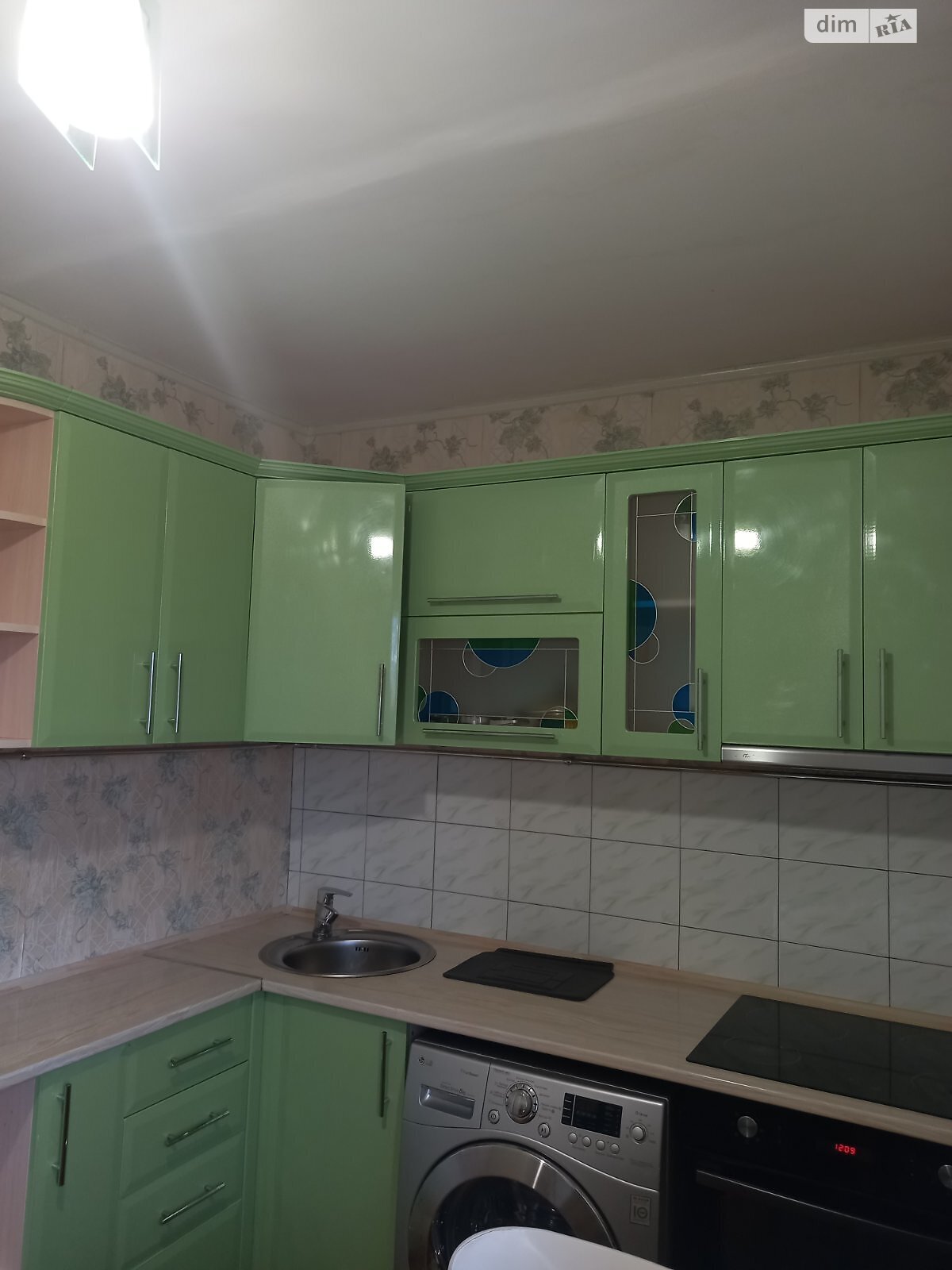 Продажа двухкомнатной квартиры в Николаеве, на просп. Центральный 137, район Центральный фото 1 Продажа двухкомнатной квартиры в Николаеве, на просп. Центральный 137, район Центральный фото 1