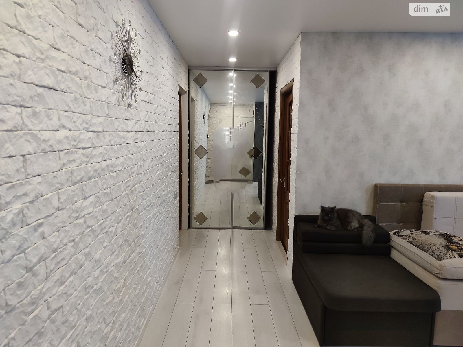 Продажа трехкомнатной квартиры в Николаеве, на просп. Центральный, район Центральный фото 1 Продажа трехкомнатной квартиры в Николаеве, на просп. Центральный, район Центральный фото 1