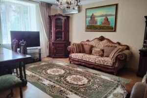 Продаж трикімнатної квартири в Миколаєві, на вул. Захисників Миколаєва, район Центральний фото 2