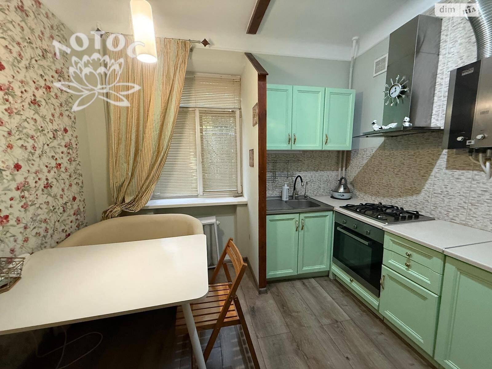 Продаж трикімнатної квартири в Миколаєві, на вул. Захисників Миколаєва, район Центральний фото 1 Продаж трикімнатної квартири в Миколаєві, на вул. Захисників Миколаєва, район Центральний фото 1