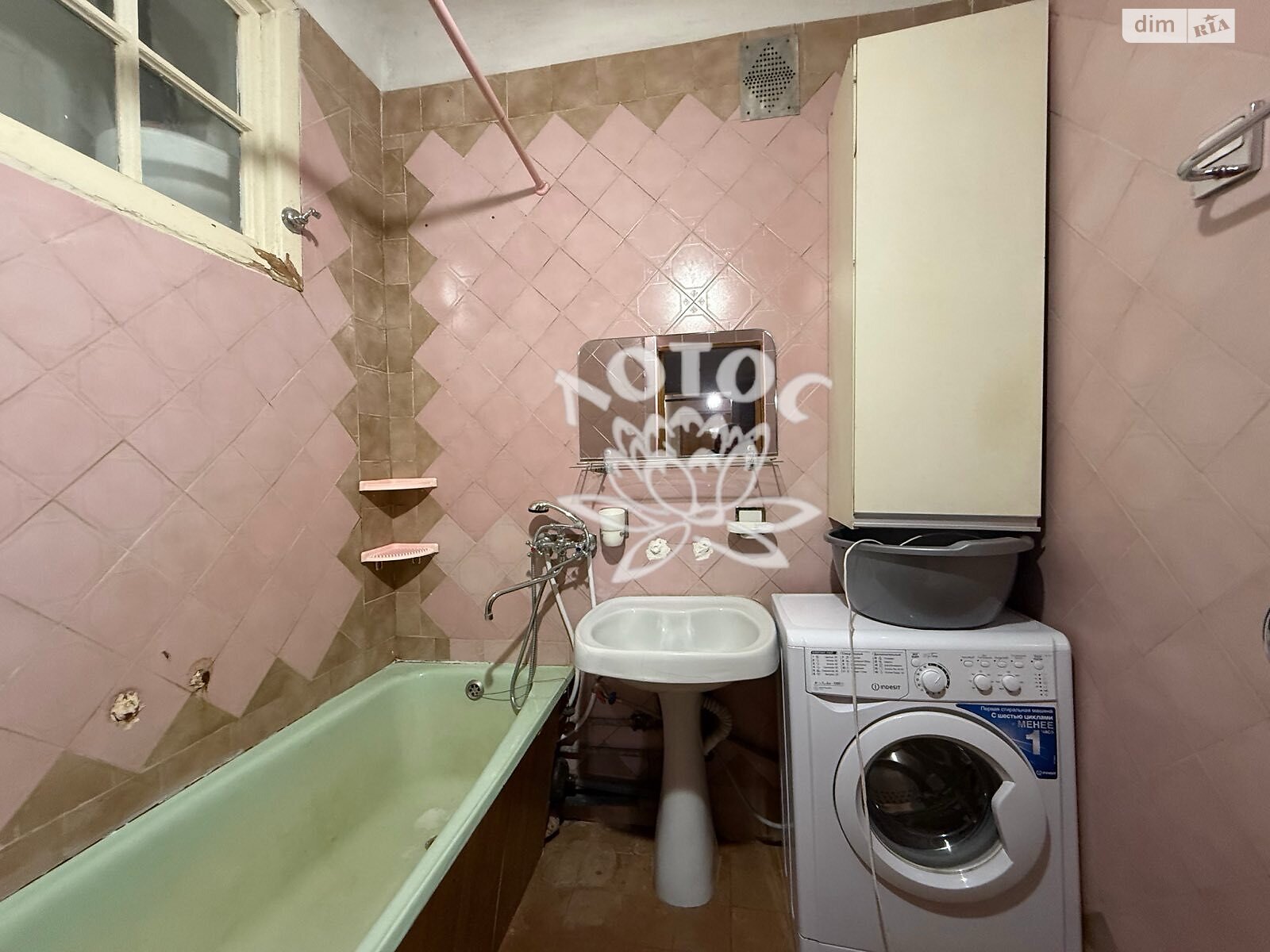 Продаж трикімнатної квартири в Миколаєві, на вул. Захисників Миколаєва, район Центральний фото 1 Продаж трикімнатної квартири в Миколаєві, на вул. Захисників Миколаєва, район Центральний фото 1