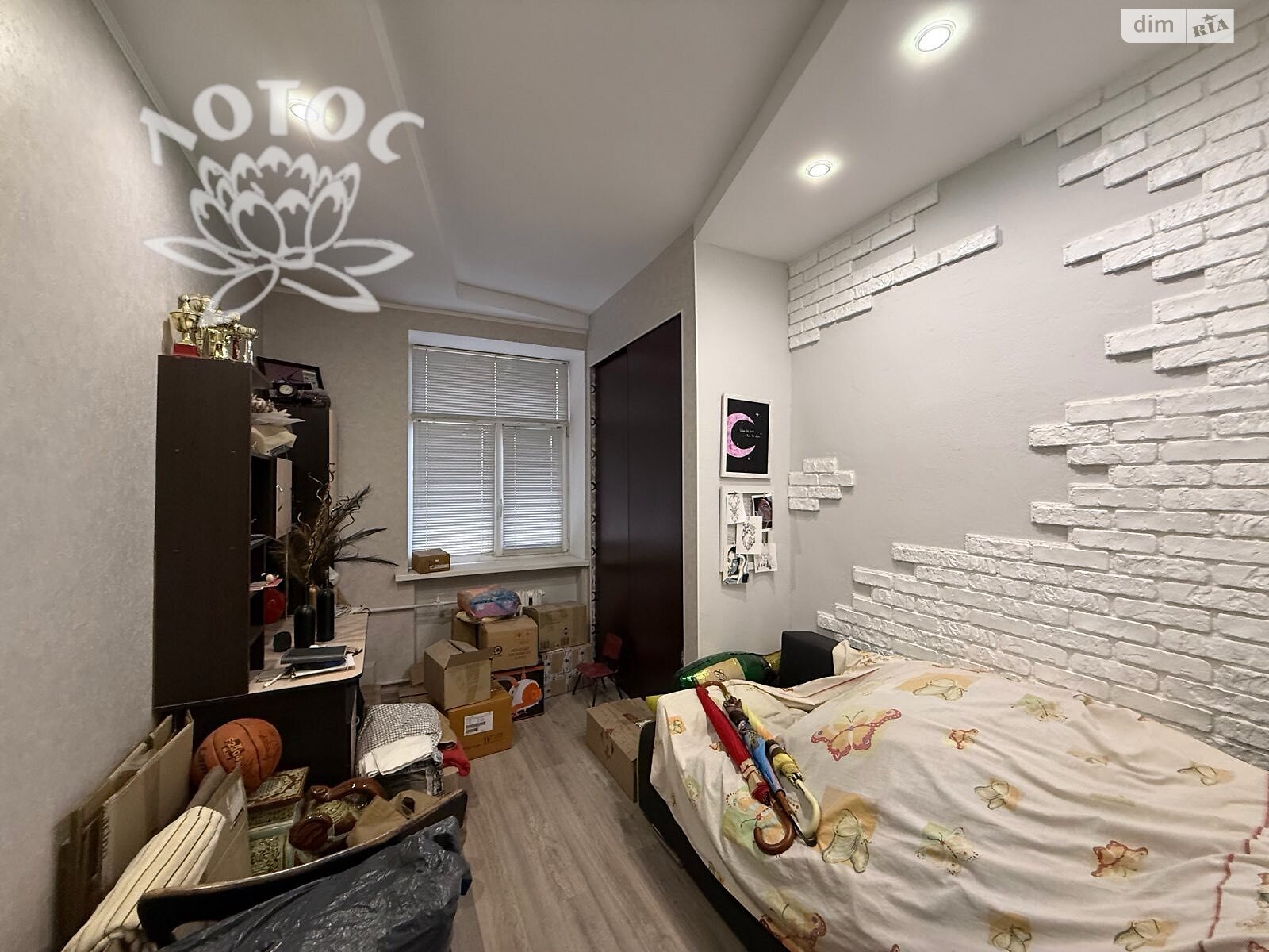 Продаж трикімнатної квартири в Миколаєві, на вул. Захисників Миколаєва, район Центральний фото 1 Продаж трикімнатної квартири в Миколаєві, на вул. Захисників Миколаєва, район Центральний фото 1