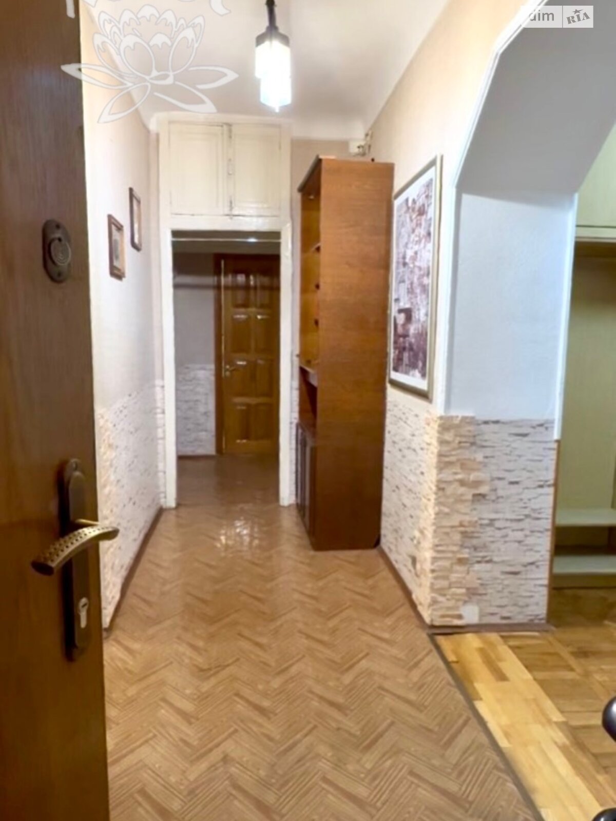 Продаж трикімнатної квартири в Миколаєві, на вул. Захисників Миколаєва, район Центральний фото 1 Продаж трикімнатної квартири в Миколаєві, на вул. Захисників Миколаєва, район Центральний фото 1