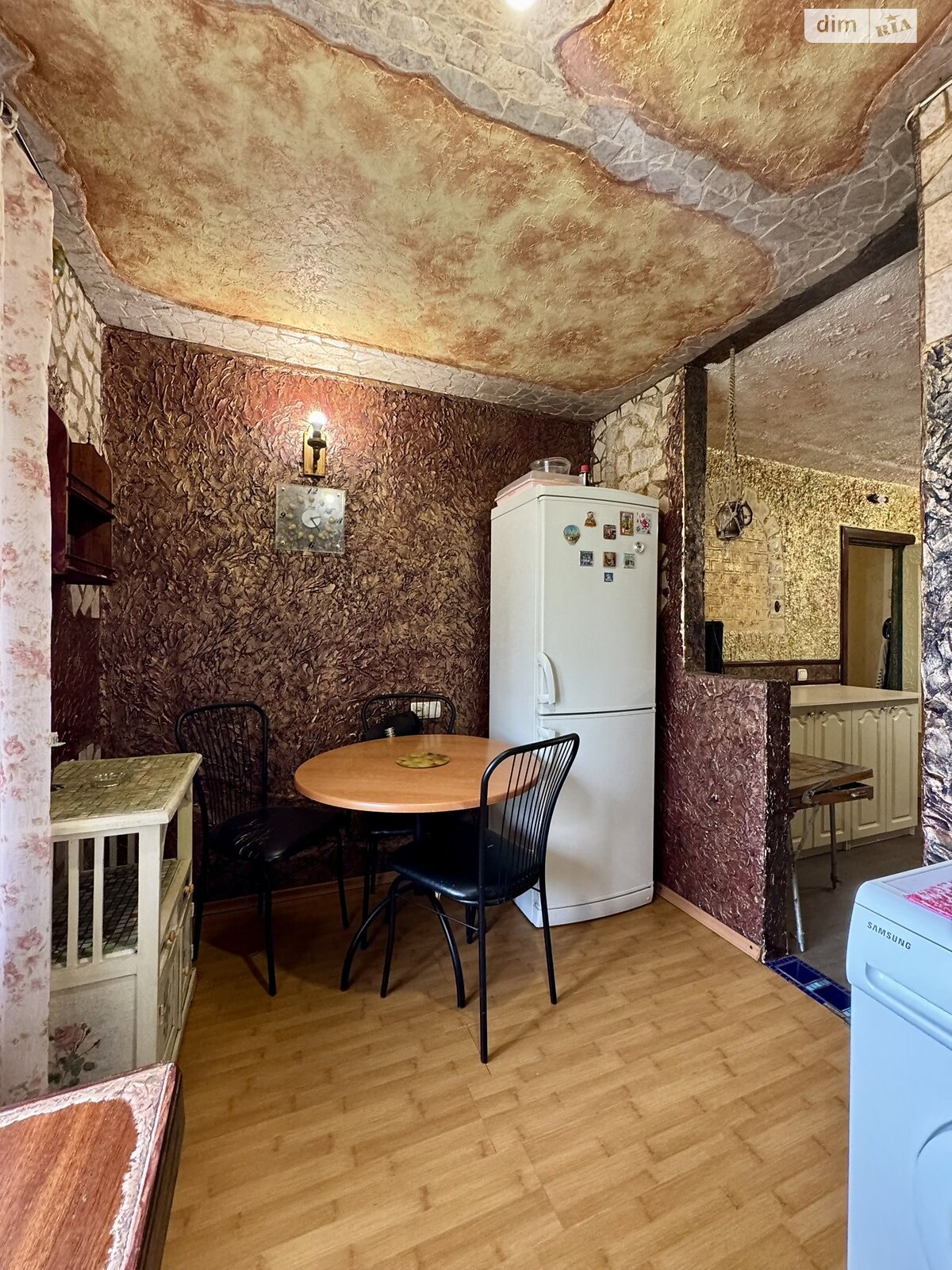 Продажа двухкомнатной квартиры в Николаеве, на ул. Защитников Николаева 25, район Центральный фото 1