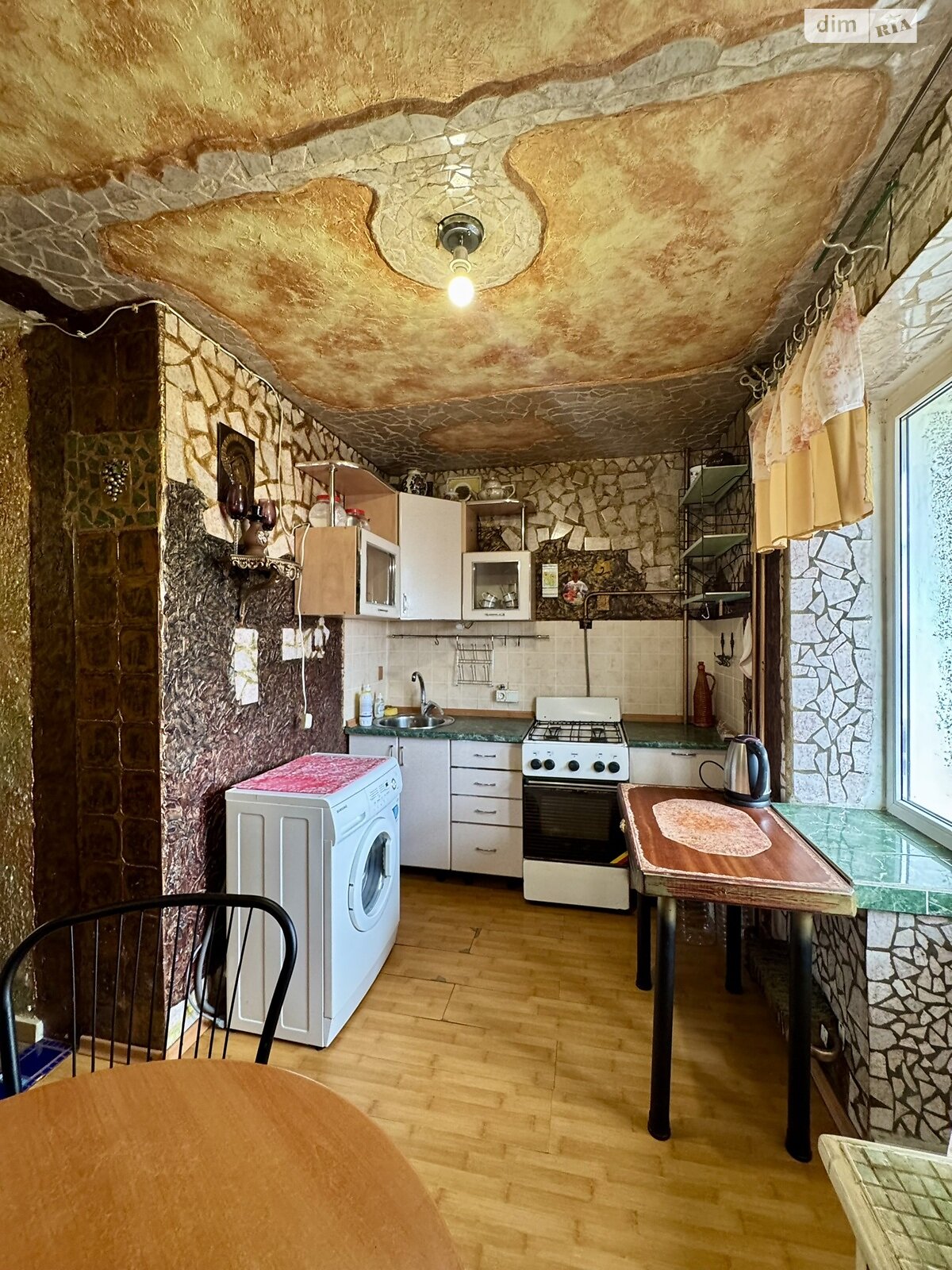 Продажа двухкомнатной квартиры в Николаеве, на ул. Защитников Николаева 25, район Центральный фото 1