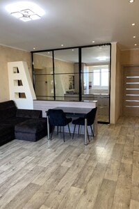 Продажа двухкомнатной квартиры в Николаеве, на ул. Игоря Бедзая 96, район Центральный фото 2 Продажа двухкомнатной квартиры в Николаеве, на ул. Игоря Бедзая 96, район Центральный фото 2