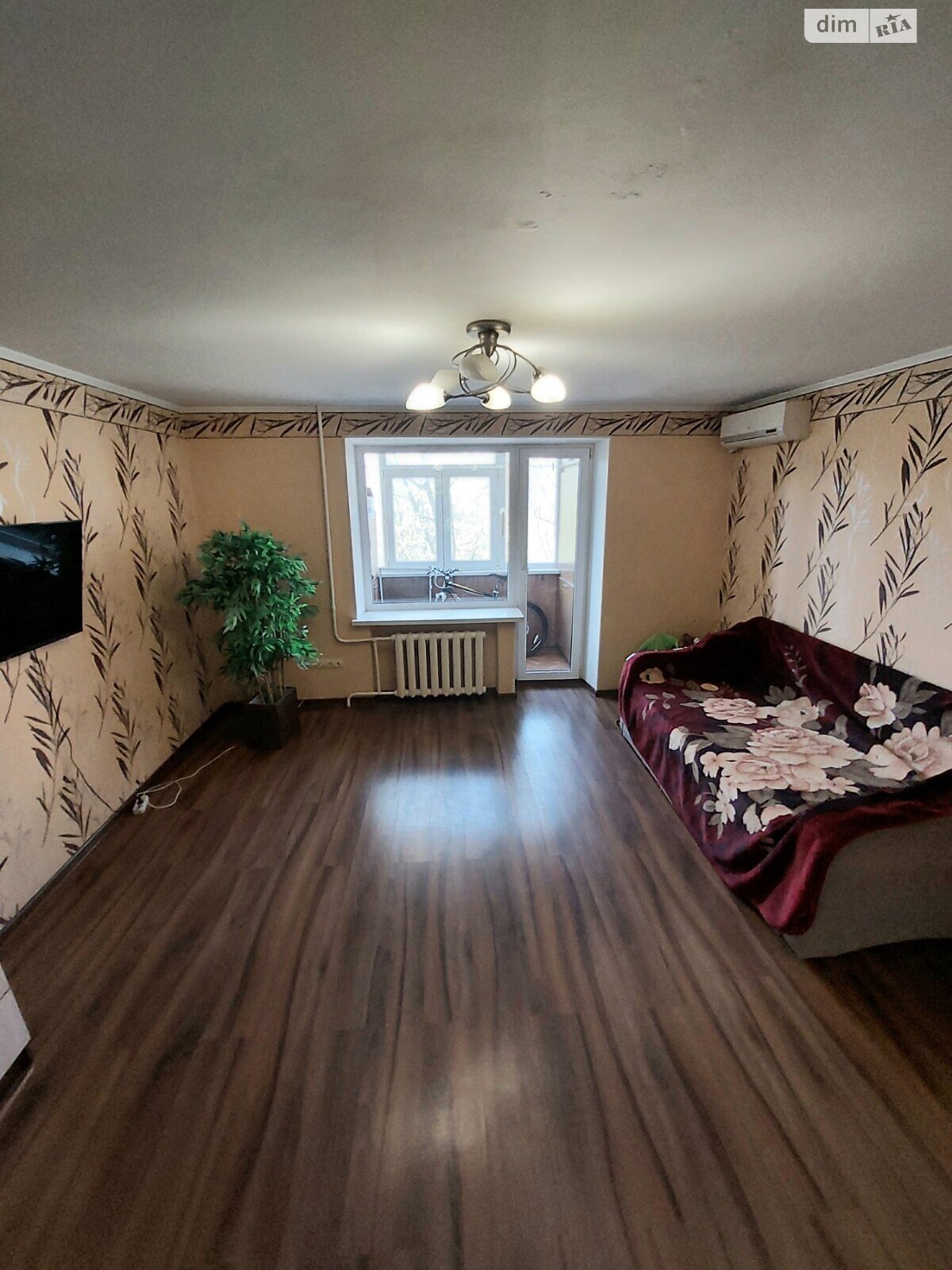 Продажа трехкомнатной квартиры в Николаеве, на ул. Космонавтов, район ЮТЗ фото 1 Продажа трехкомнатной квартиры в Николаеве, на ул. Космонавтов, район ЮТЗ фото 1