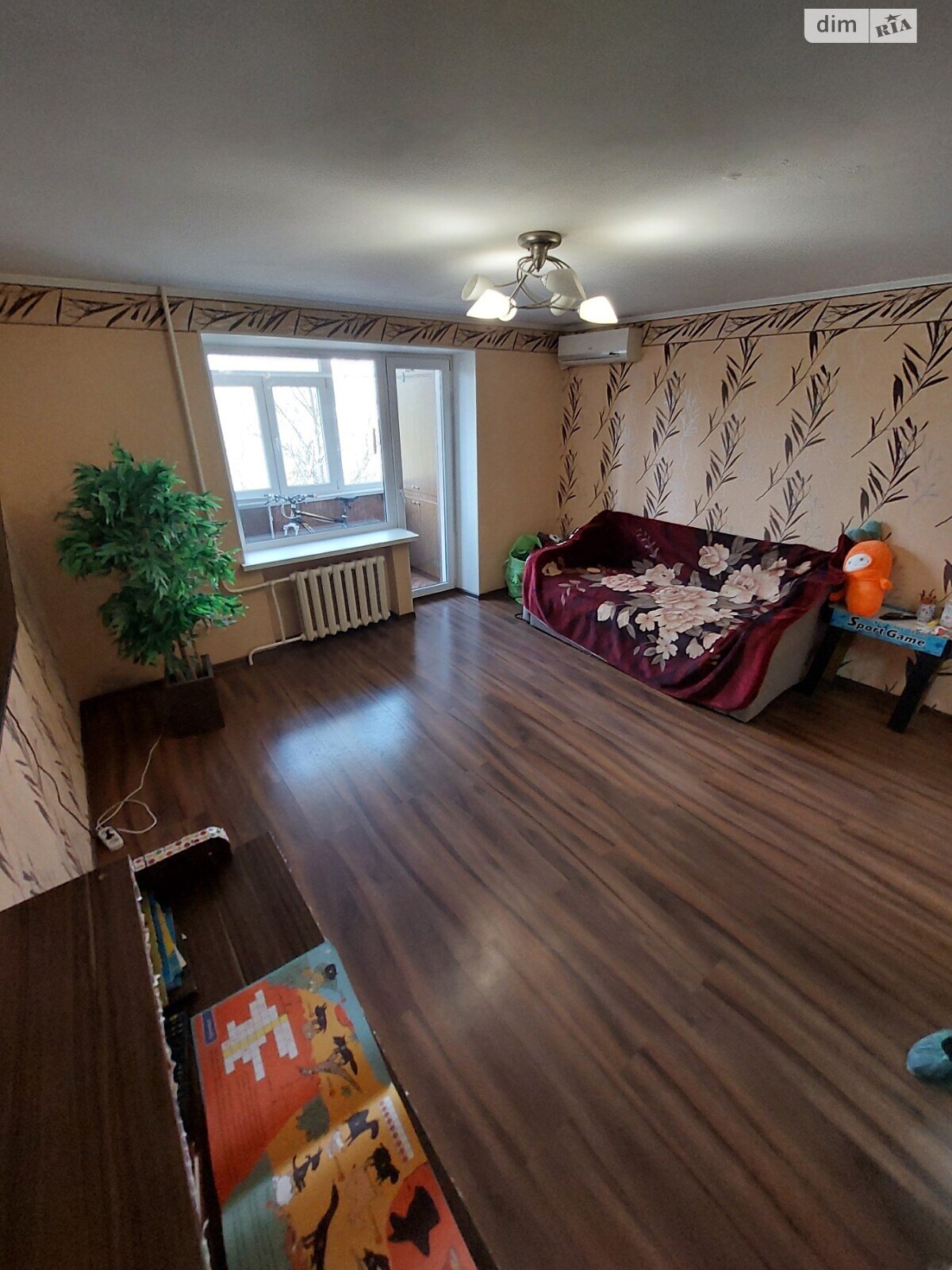 Продажа трехкомнатной квартиры в Николаеве, на ул. Космонавтов, район ЮТЗ фото 1 Продажа трехкомнатной квартиры в Николаеве, на ул. Космонавтов, район ЮТЗ фото 1