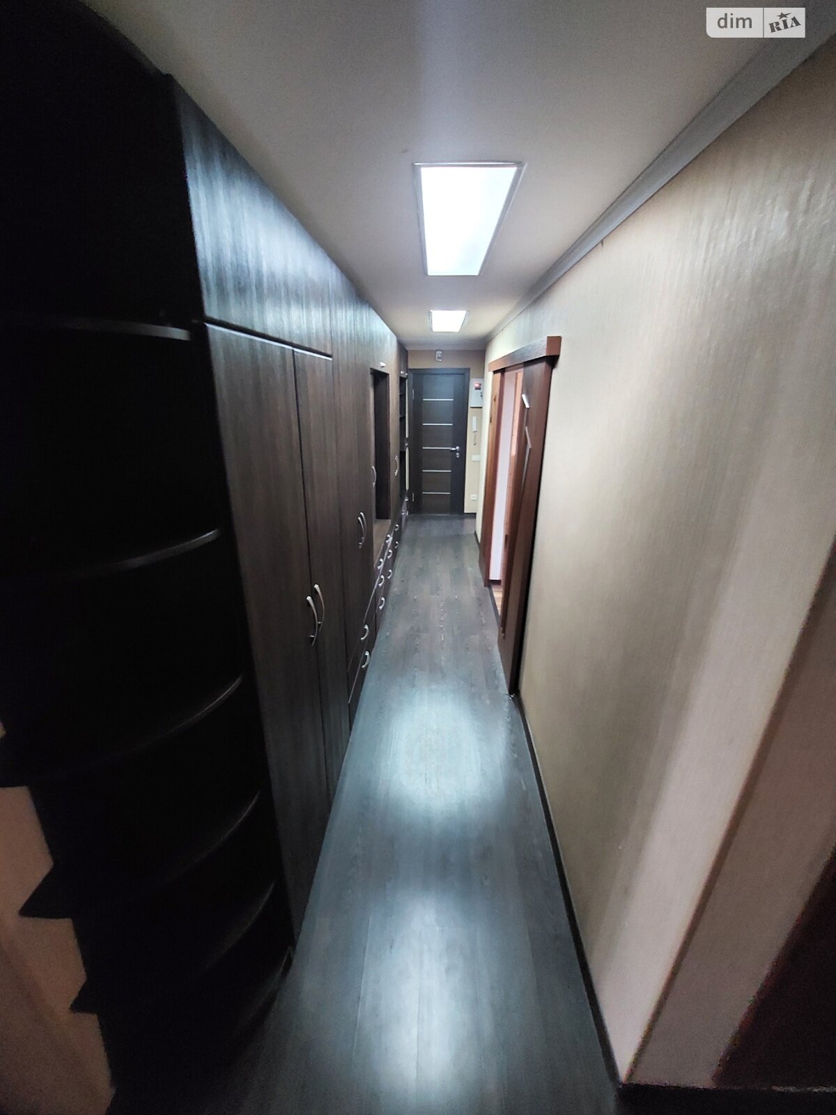 Продажа трехкомнатной квартиры в Николаеве, на ул. Космонавтов, район ЮТЗ фото 1 Продажа трехкомнатной квартиры в Николаеве, на ул. Космонавтов, район ЮТЗ фото 1