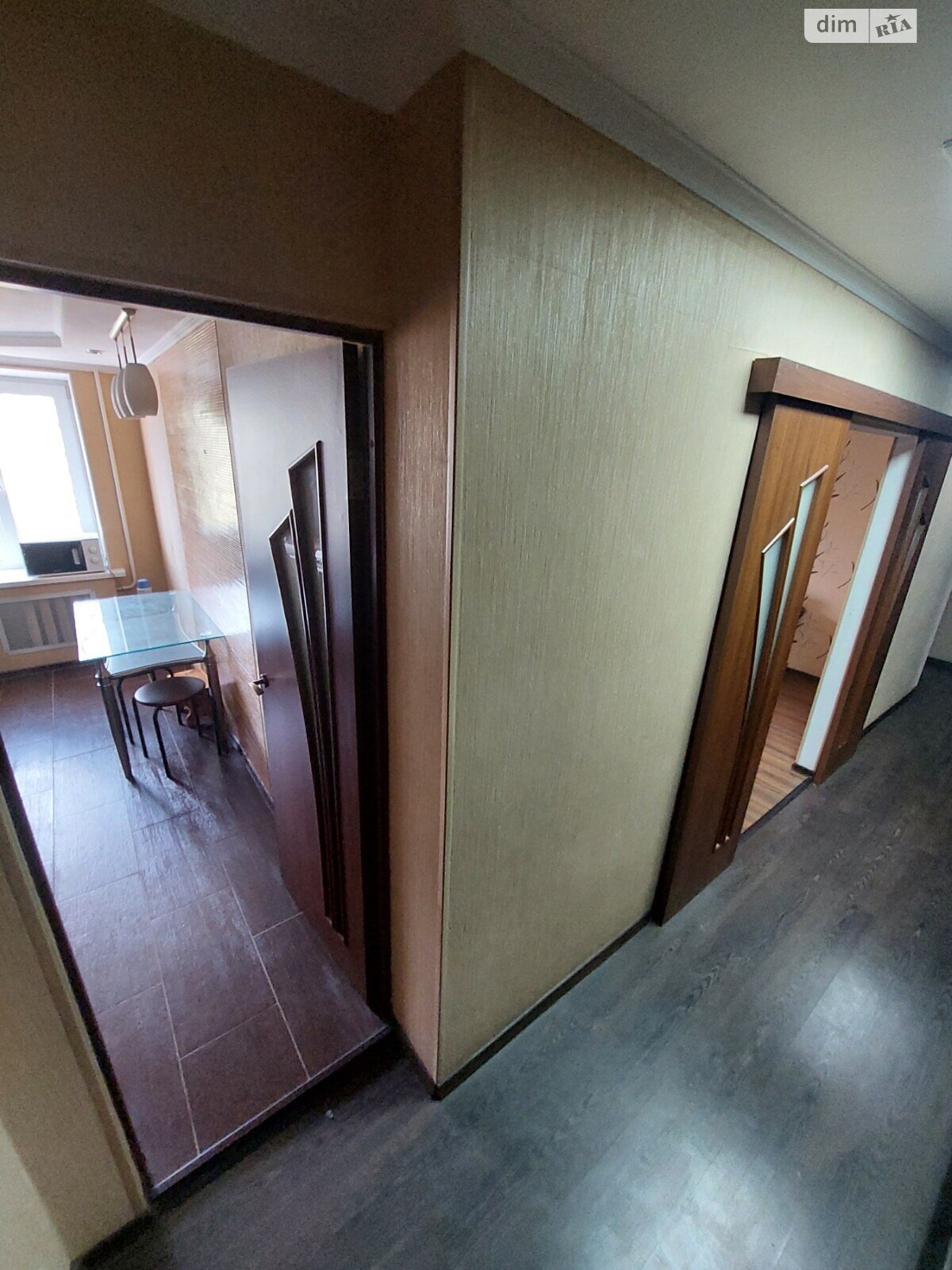 Продажа трехкомнатной квартиры в Николаеве, на ул. Космонавтов, район ЮТЗ фото 1 Продажа трехкомнатной квартиры в Николаеве, на ул. Космонавтов, район ЮТЗ фото 1