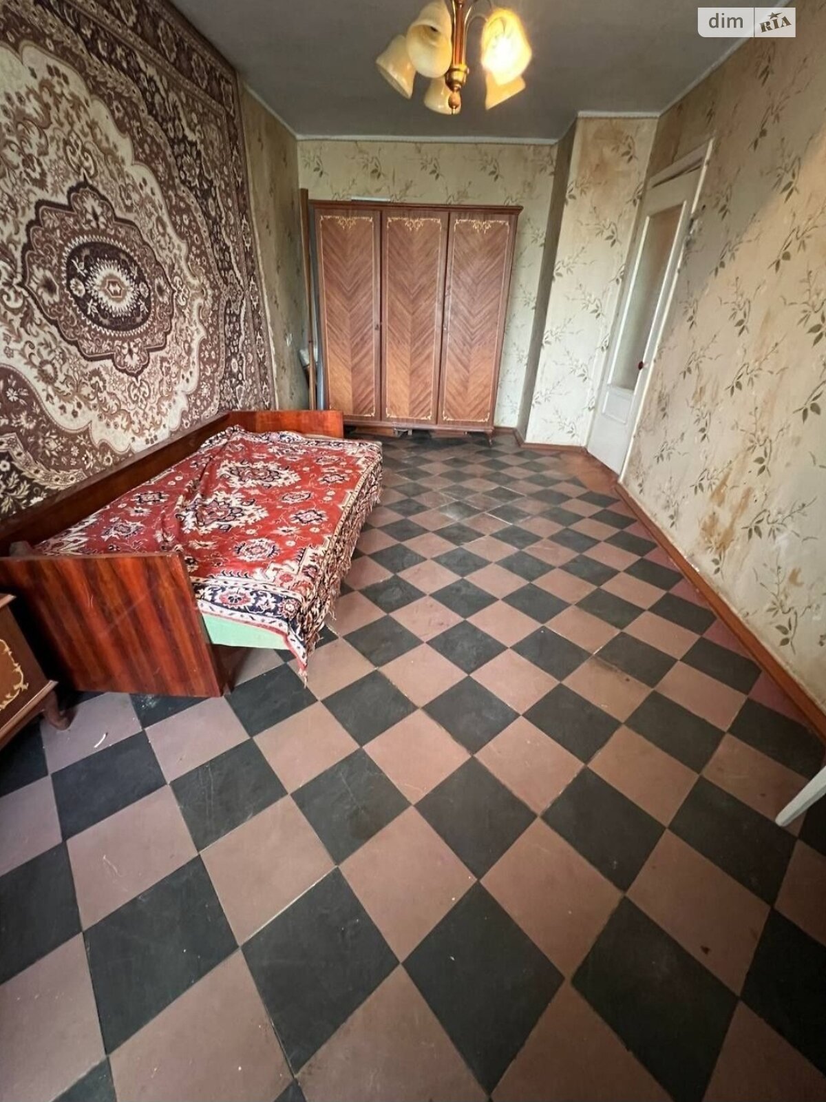 Продажа трехкомнатной квартиры в Николаеве, на ул. Молодогвардейская 57А, район ЮТЗ фото 1