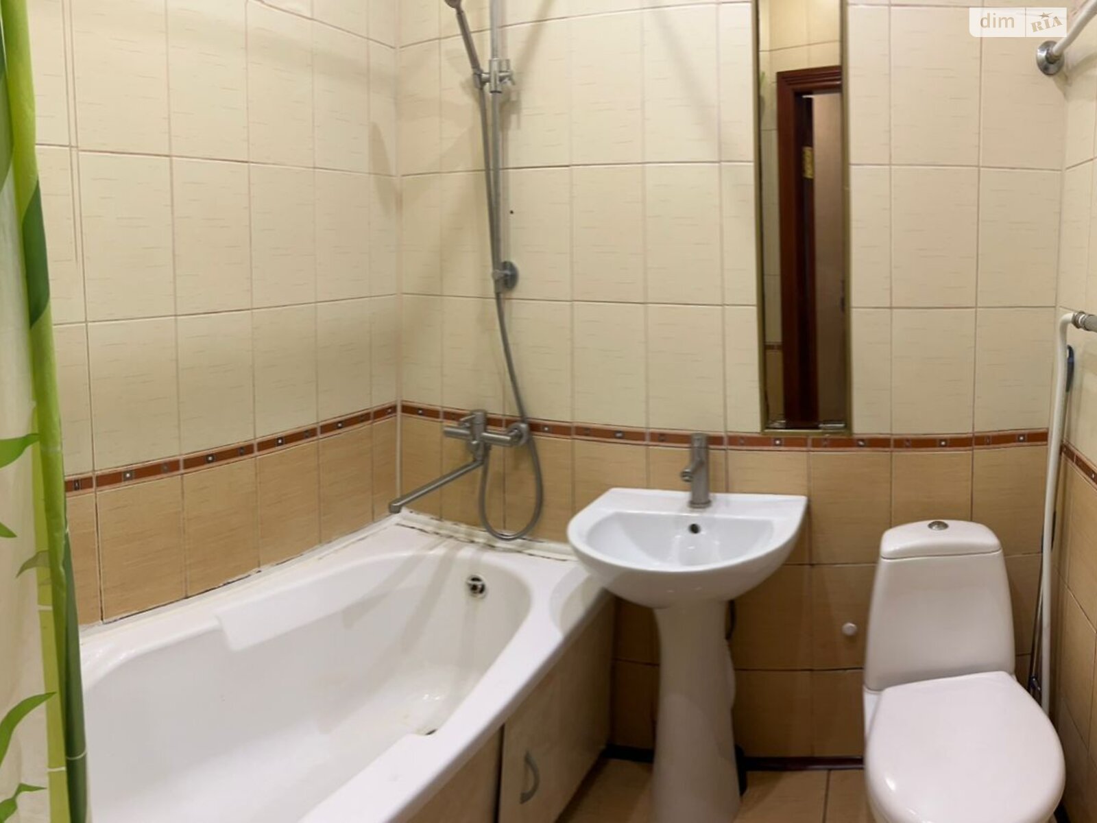 Продажа трехкомнатной квартиры в Николаеве, на ул. Николаевская, район ЮТЗ фото 1 Продажа трехкомнатной квартиры в Николаеве, на ул. Николаевская, район ЮТЗ фото 1
