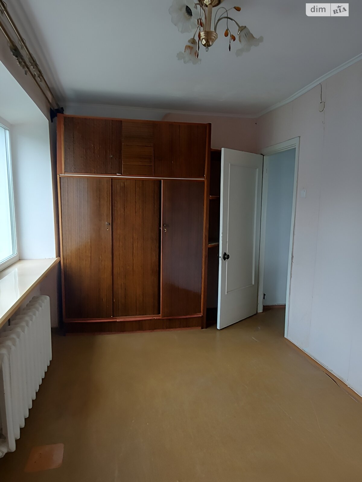 Продаж трикімнатної квартири в Миколаєві, на вул. Паркова 28, район ЮТЗ фото 1 Продаж трикімнатної квартири в Миколаєві, на вул. Паркова 28, район ЮТЗ фото 1