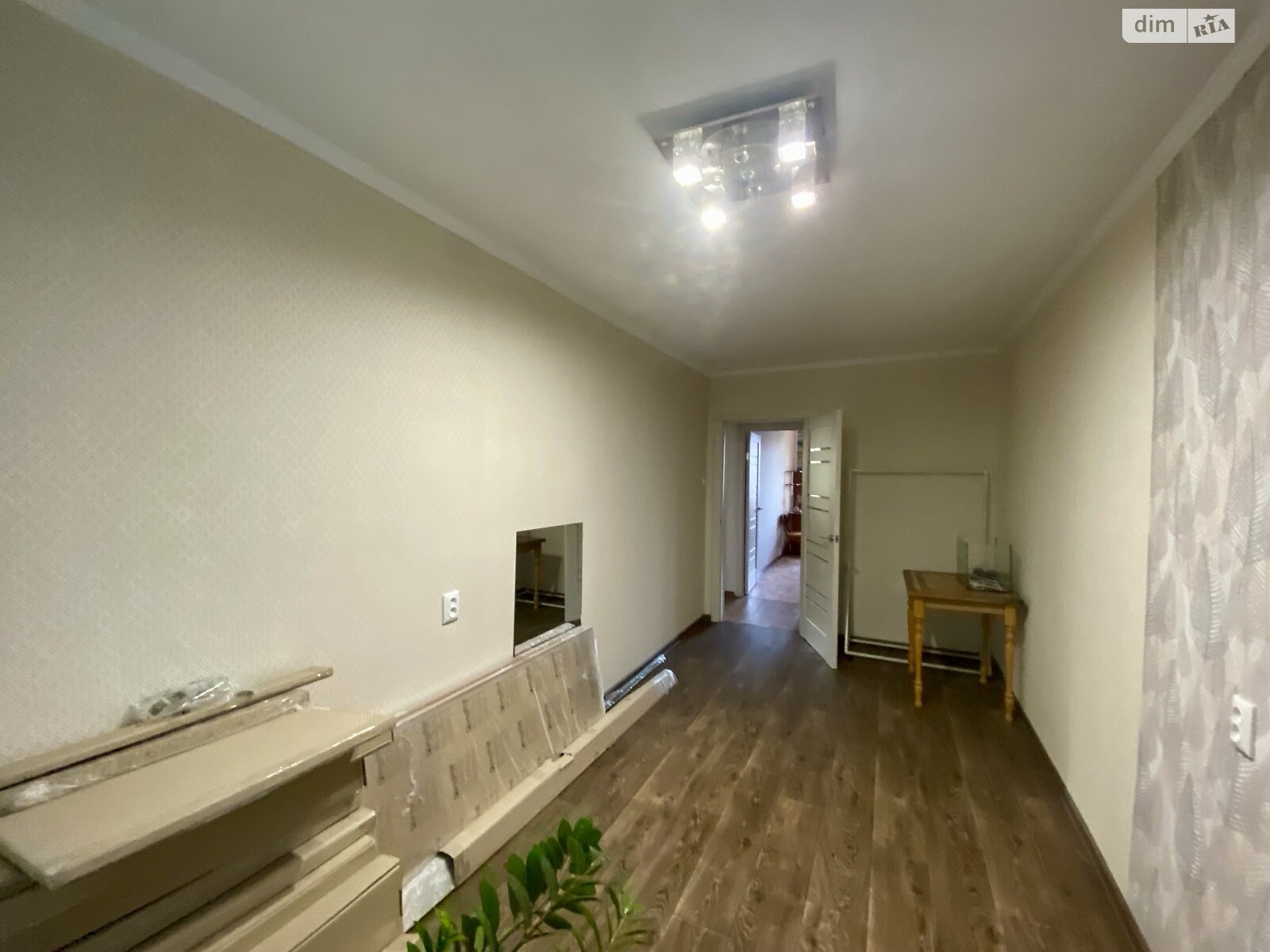 Продаж трикімнатної квартири в Миколаєві, на вул. Будівельників, район ЮТЗ фото 1 Продаж трикімнатної квартири в Миколаєві, на вул. Будівельників, район ЮТЗ фото 1