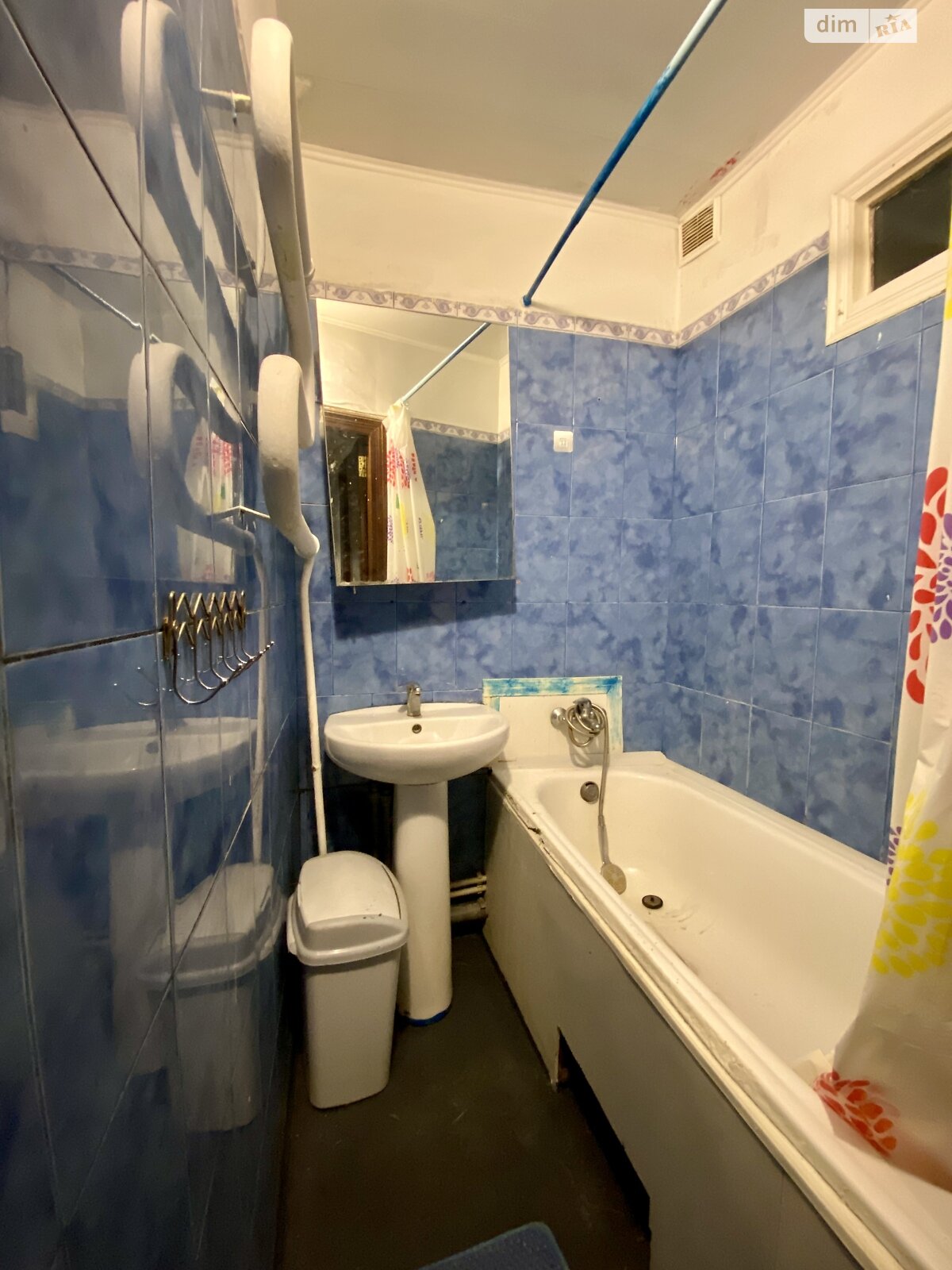 Продажа трехкомнатной квартиры в Николаеве, на ул. Театральная, район ЮТЗ фото 1 Продажа трехкомнатной квартиры в Николаеве, на ул. Театральная, район ЮТЗ фото 1
