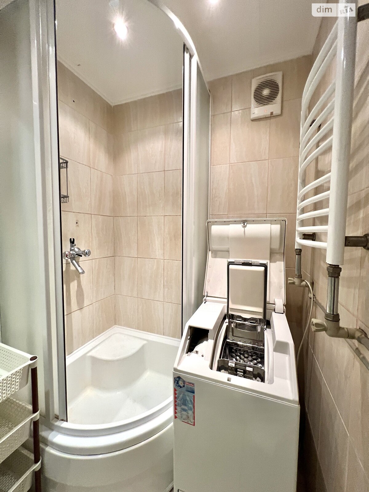Продаж двокімнатної квартири в Миколаєві, на вул. Театральна 33, район ЮТЗ фото 1 Продаж двокімнатної квартири в Миколаєві, на вул. Театральна 33, район ЮТЗ фото 1