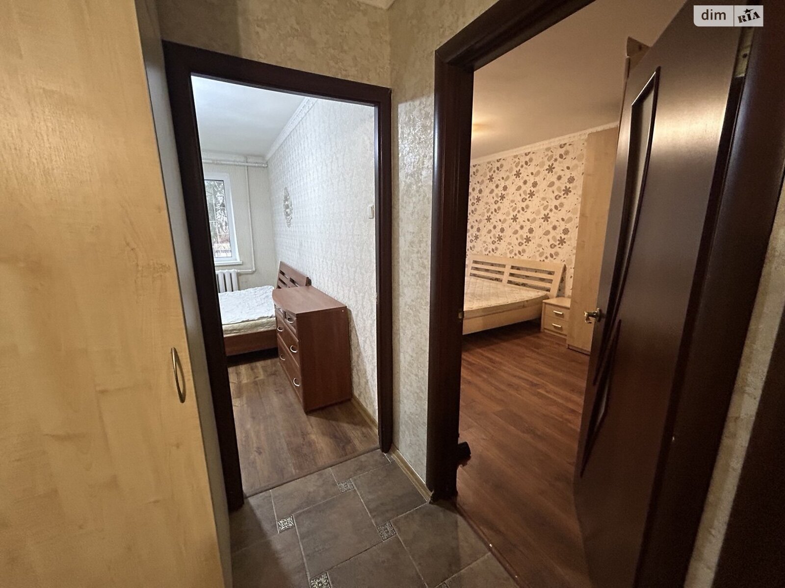 Продажа трехкомнатной квартиры в Николаеве, на ул. Южная 54, район ЮТЗ фото 1 Продажа трехкомнатной квартиры в Николаеве, на ул. Южная 54, район ЮТЗ фото 1