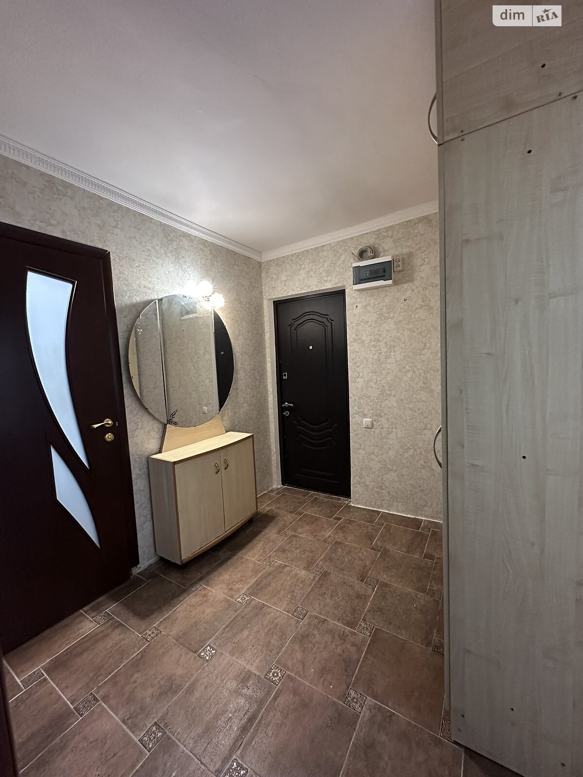 Продажа трехкомнатной квартиры в Николаеве, на ул. Южная 54, район ЮТЗ фото 1 Продажа трехкомнатной квартиры в Николаеве, на ул. Южная 54, район ЮТЗ фото 1