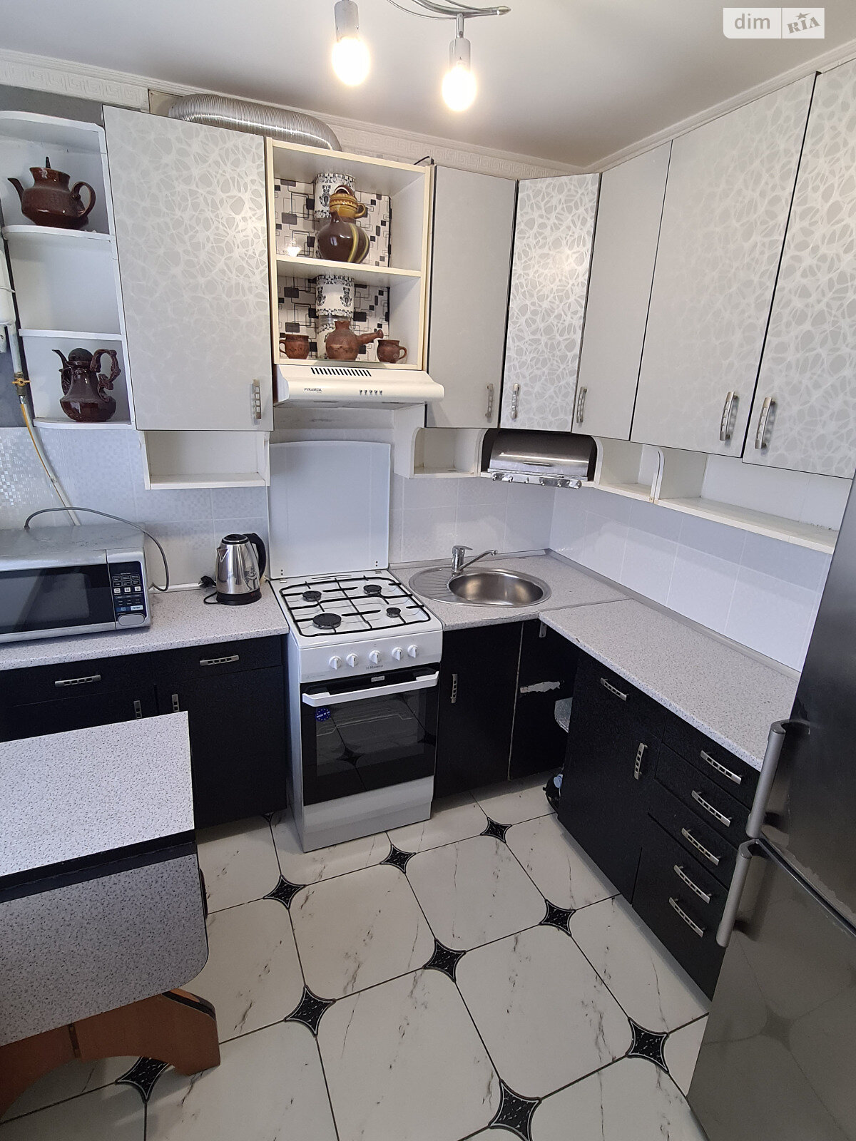 Продажа трехкомнатной квартиры в Николаеве, на ул. Южная 54, район ЮТЗ фото 1 Продажа трехкомнатной квартиры в Николаеве, на ул. Южная 54, район ЮТЗ фото 1