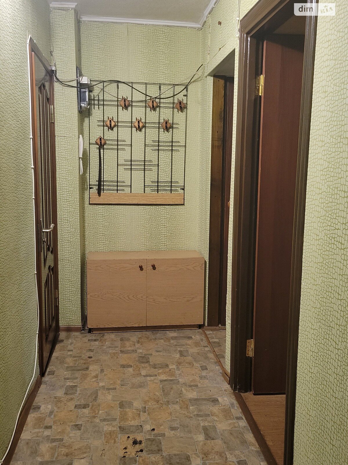 Продаж трикімнатної квартири в Миколаєві, на просп. Богоявленський, район ЮТЗ фото 1 Продаж трикімнатної квартири в Миколаєві, на просп. Богоявленський, район ЮТЗ фото 1