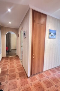 Продажа трехкомнатной квартиры в Николаеве, на ул. Евгения Логинова 23, район Заводской фото 2