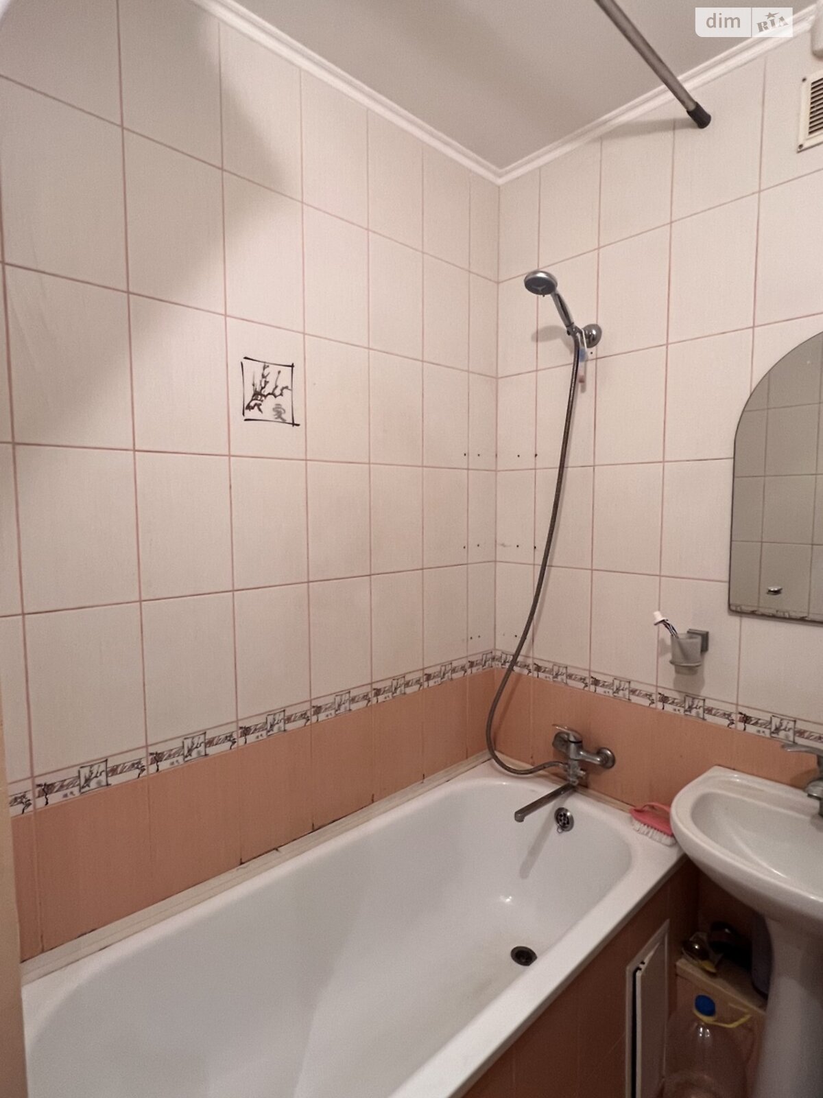 Продажа трехкомнатной квартиры в Николаеве, на ул. Евгения Логинова 23, район Заводской фото 1 Продажа трехкомнатной квартиры в Николаеве, на ул. Евгения Логинова 23, район Заводской фото 1