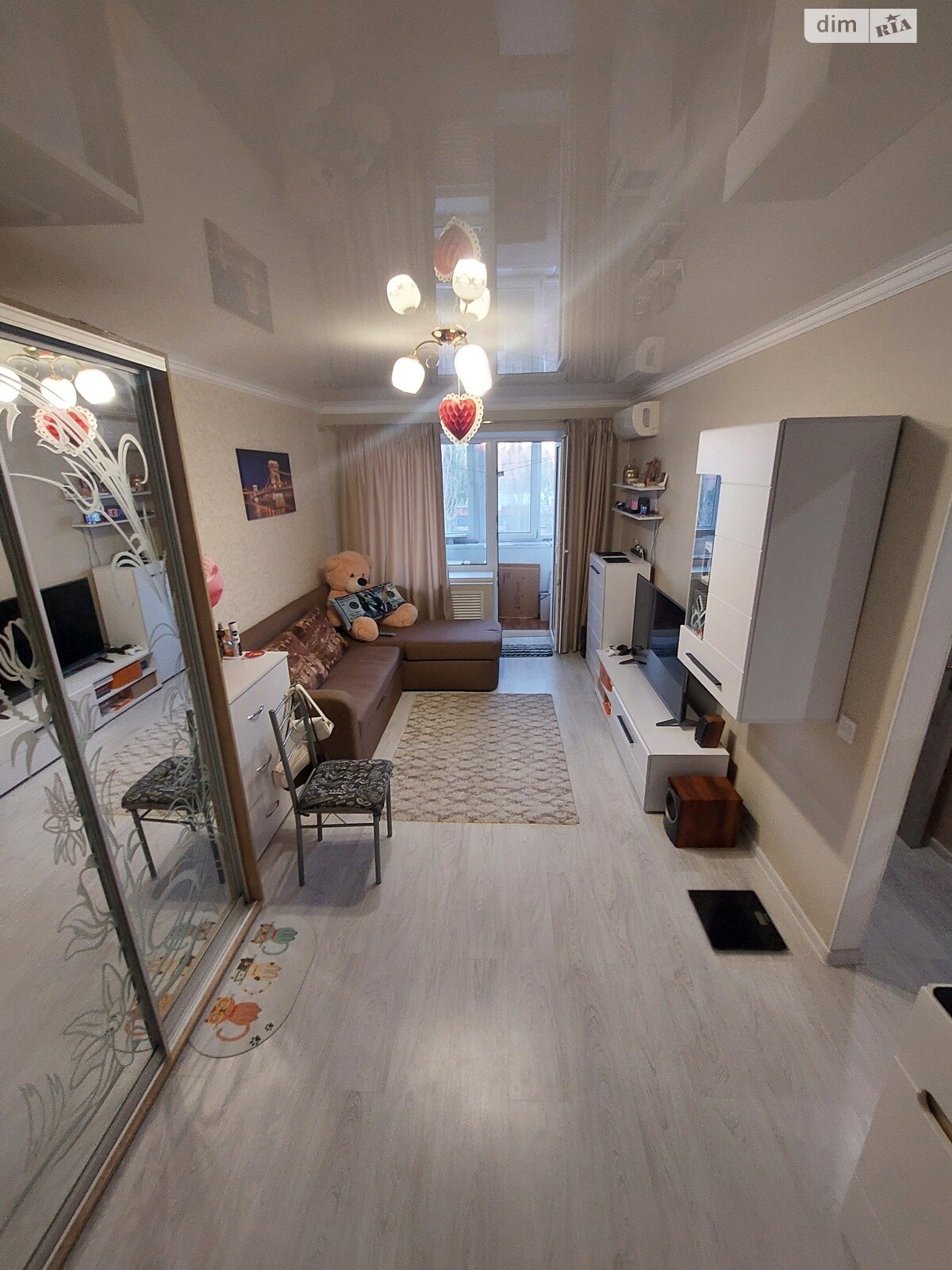 Продаж двокімнатної квартири в Миколаєві, на вул. Євгенія Логінова 8, район Заводський фото 1 Продаж двокімнатної квартири в Миколаєві, на вул. Євгенія Логінова 8, район Заводський фото 1