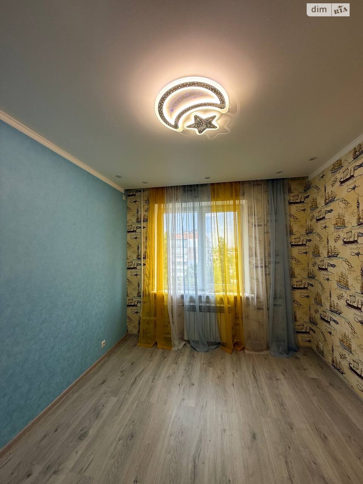 Продажа трехкомнатной квартиры в Николаеве, на ул. Евгения Логинова 48, район Заводской фото 1