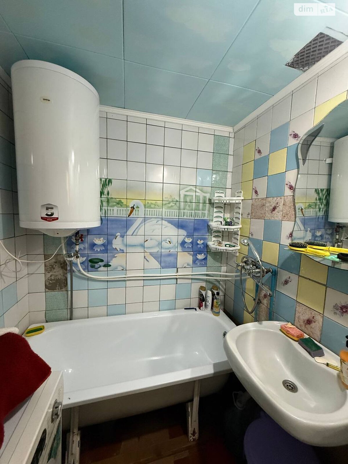 Продажа трехкомнатной квартиры в Николаеве, на ул. Евгения Логинова 48, район Заводской фото 1