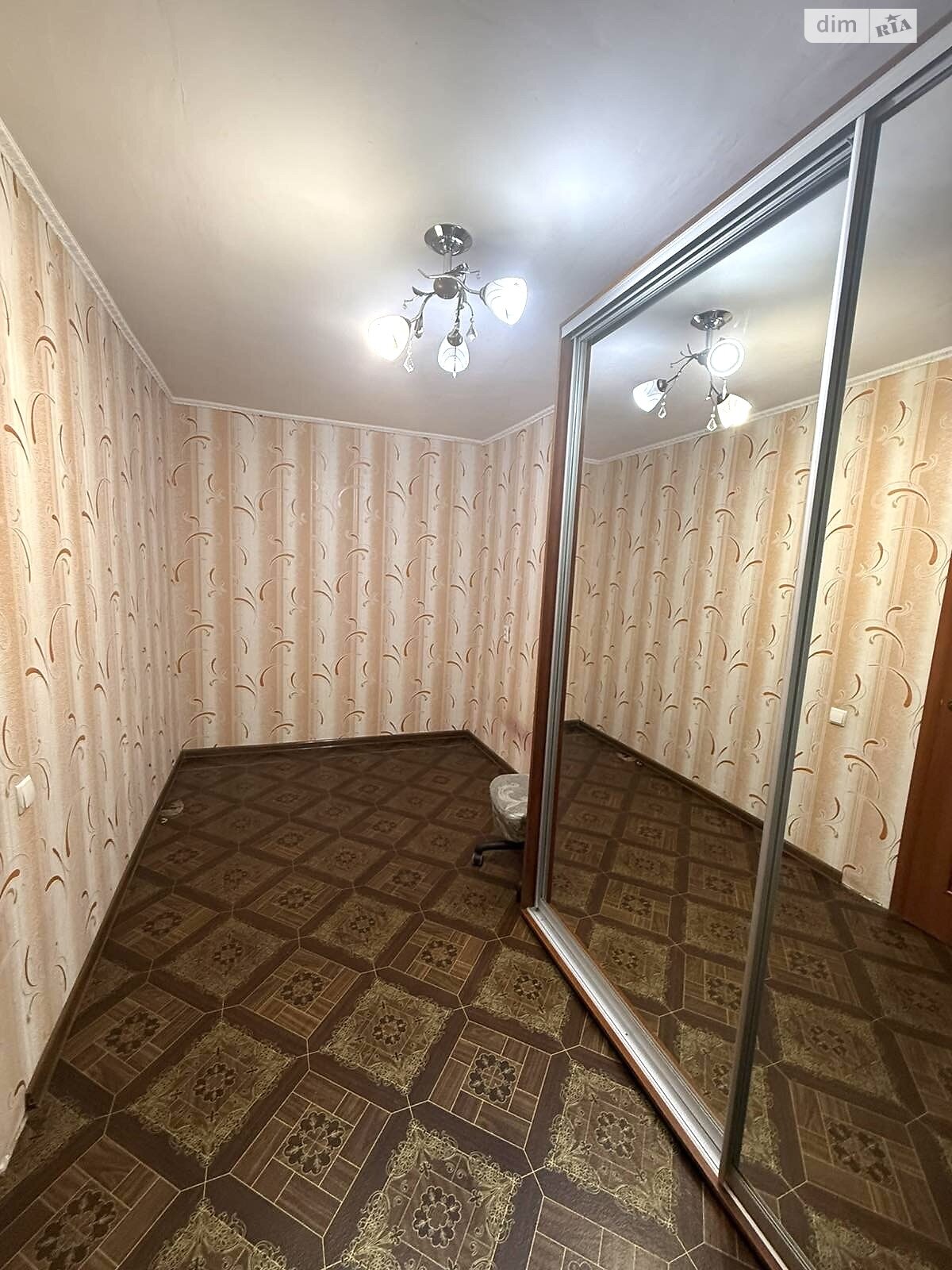 Продажа трехкомнатной квартиры в Николаеве, на ул. Генерала Алмазова, район Заводской фото 1 Продажа трехкомнатной квартиры в Николаеве, на ул. Генерала Алмазова, район Заводской фото 1