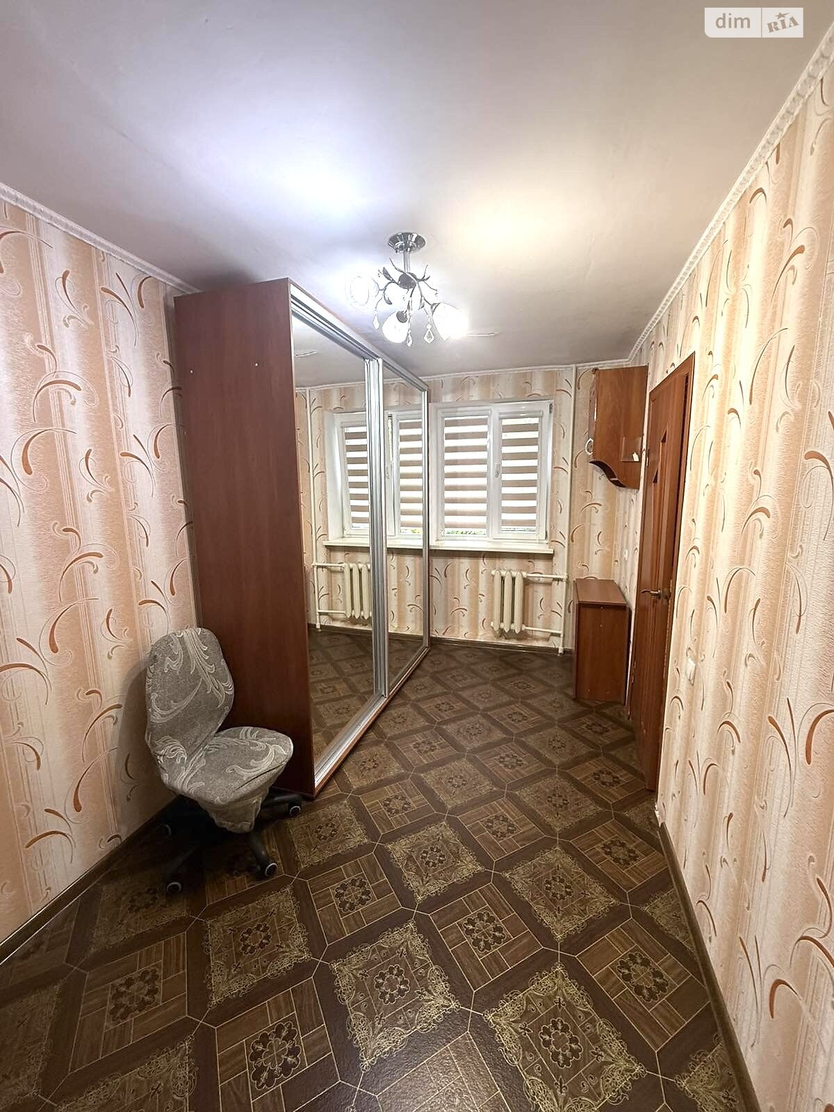 Продажа трехкомнатной квартиры в Николаеве, на ул. Генерала Алмазова, район Заводской фото 1 Продажа трехкомнатной квартиры в Николаеве, на ул. Генерала Алмазова, район Заводской фото 1