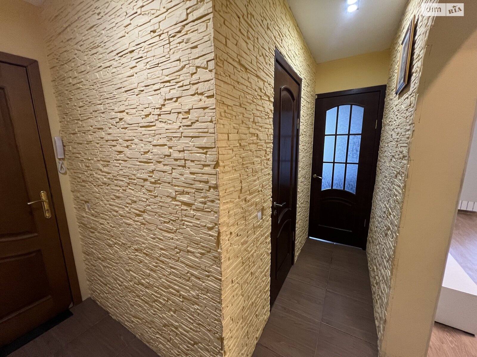 Продаж трикімнатної квартири в Миколаєві, на вул. Генерала Алмазова 45, кв. 61, район Заводський фото 1 Продаж трикімнатної квартири в Миколаєві, на вул. Генерала Алмазова 45, кв. 61, район Заводський фото 1