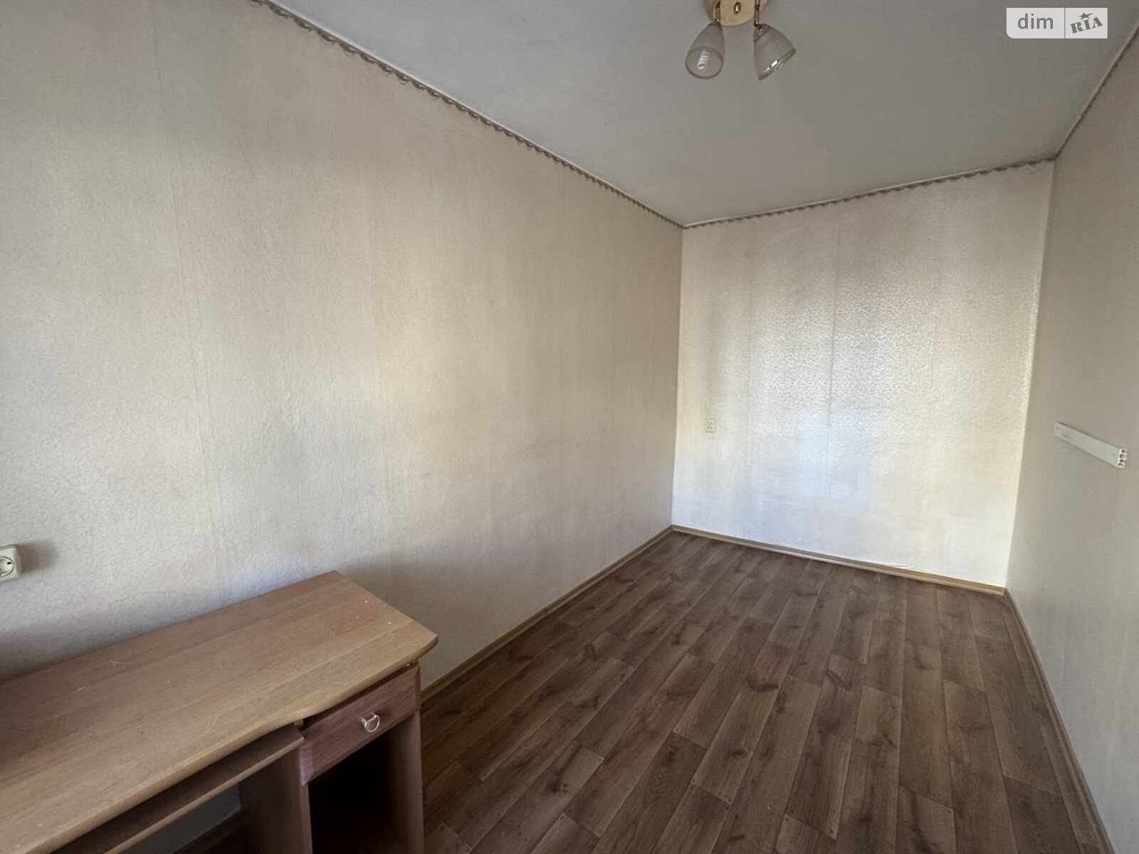 Продажа трехкомнатной квартиры в Николаеве, на ул. Генерала Алмазова, район Заводской фото 1 Продажа трехкомнатной квартиры в Николаеве, на ул. Генерала Алмазова, район Заводской фото 1