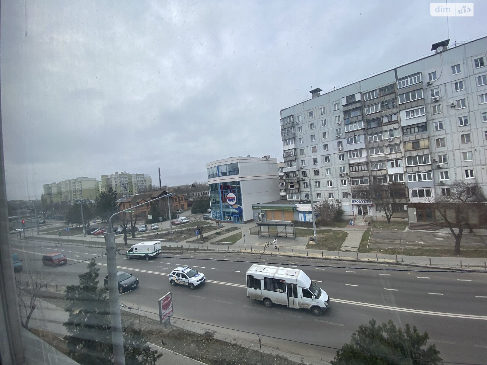 Продаж трикімнатної квартири в Миколаєві, на вул. Генерала Карпенка, район Заводський фото 1
