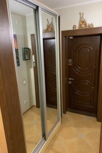 Продажа трехкомнатной квартиры в Николаеве, на ул. Глеба Бабыча 71, район Заводской фото 2