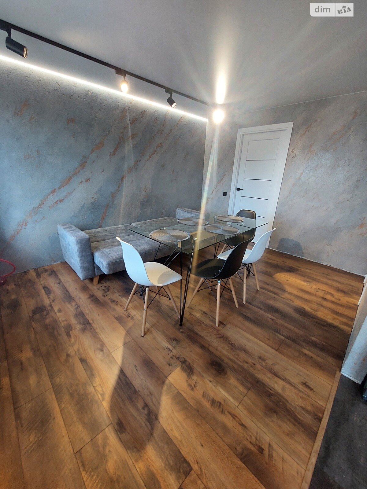 Продаж чотирикімнатної квартири в Миколаєві, на вул. Гліба Бабича 105, район Заводський фото 1