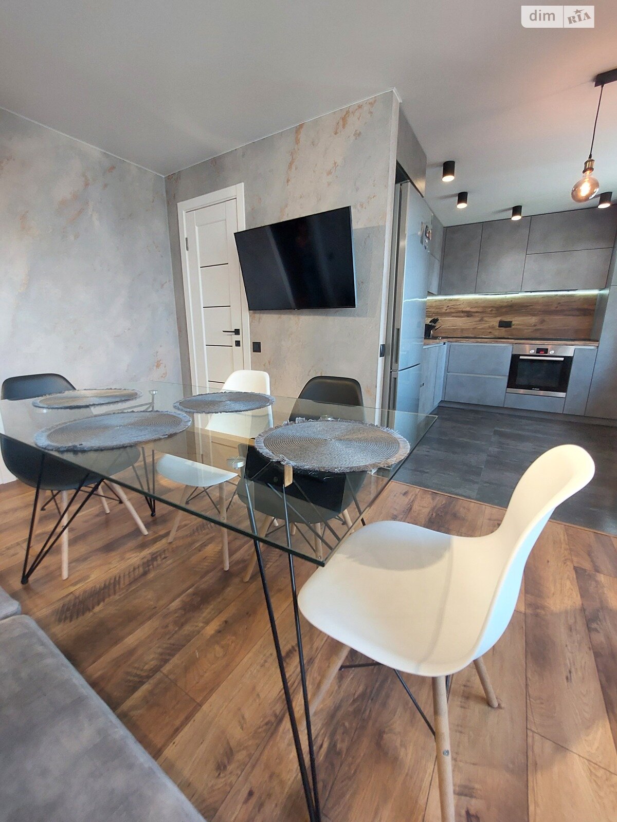 Продаж чотирикімнатної квартири в Миколаєві, на вул. Гліба Бабича 105, район Заводський фото 1