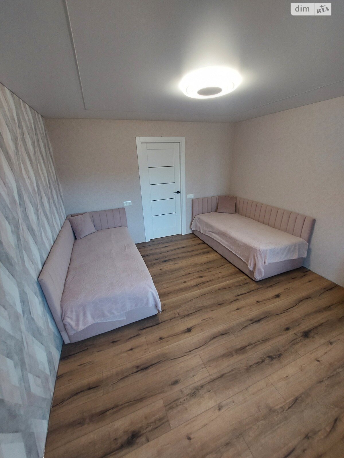 Продаж чотирикімнатної квартири в Миколаєві, на вул. Гліба Бабича 105, район Заводський фото 1