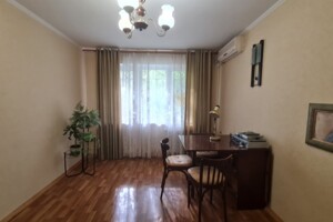 Продажа трехкомнатной квартиры в Николаеве, на ул. Крылова, район Заводской фото 2