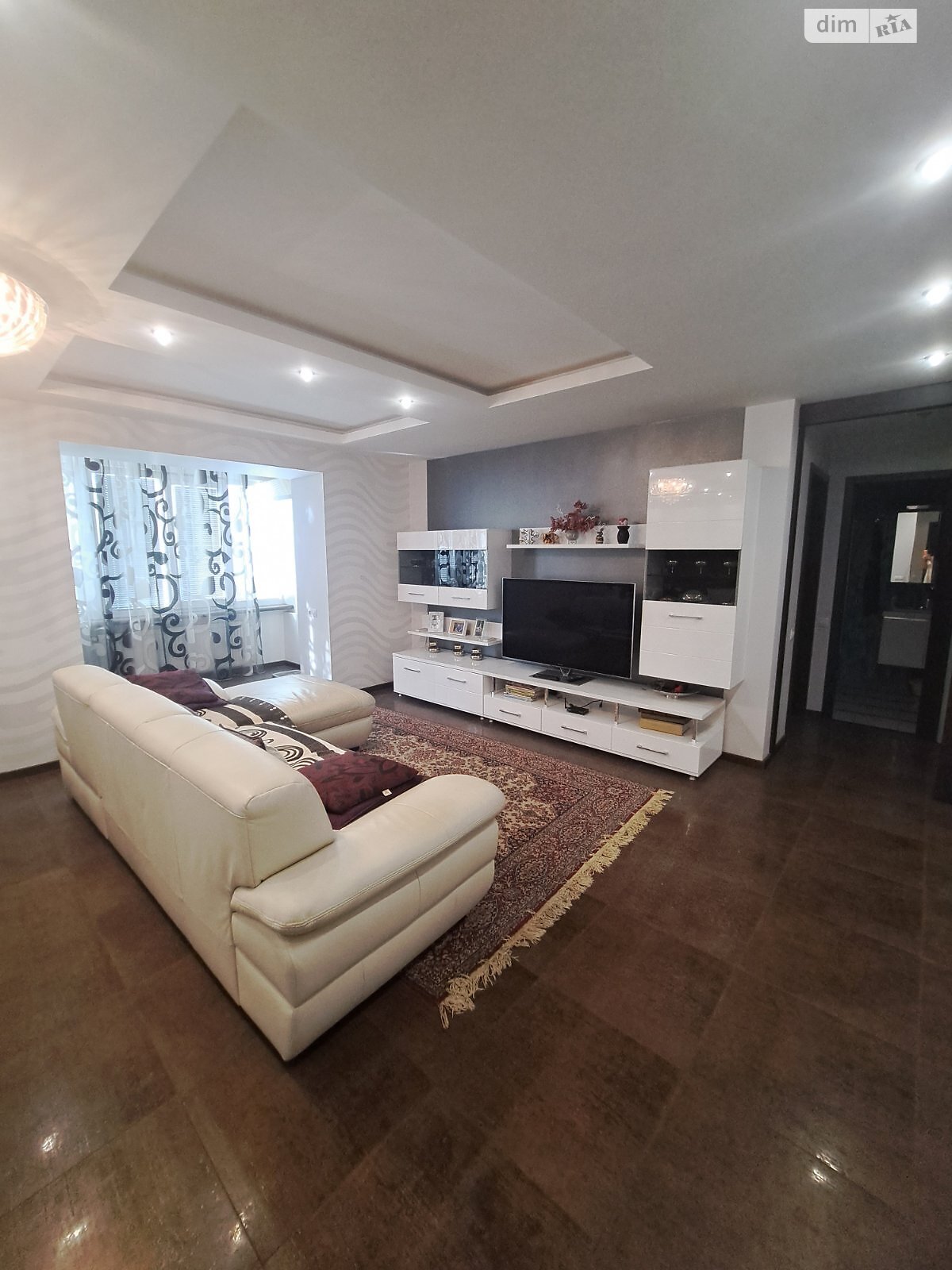 Продаж трикімнатної квартири в Миколаєві, на вул. Курортна, район Заводський фото 1