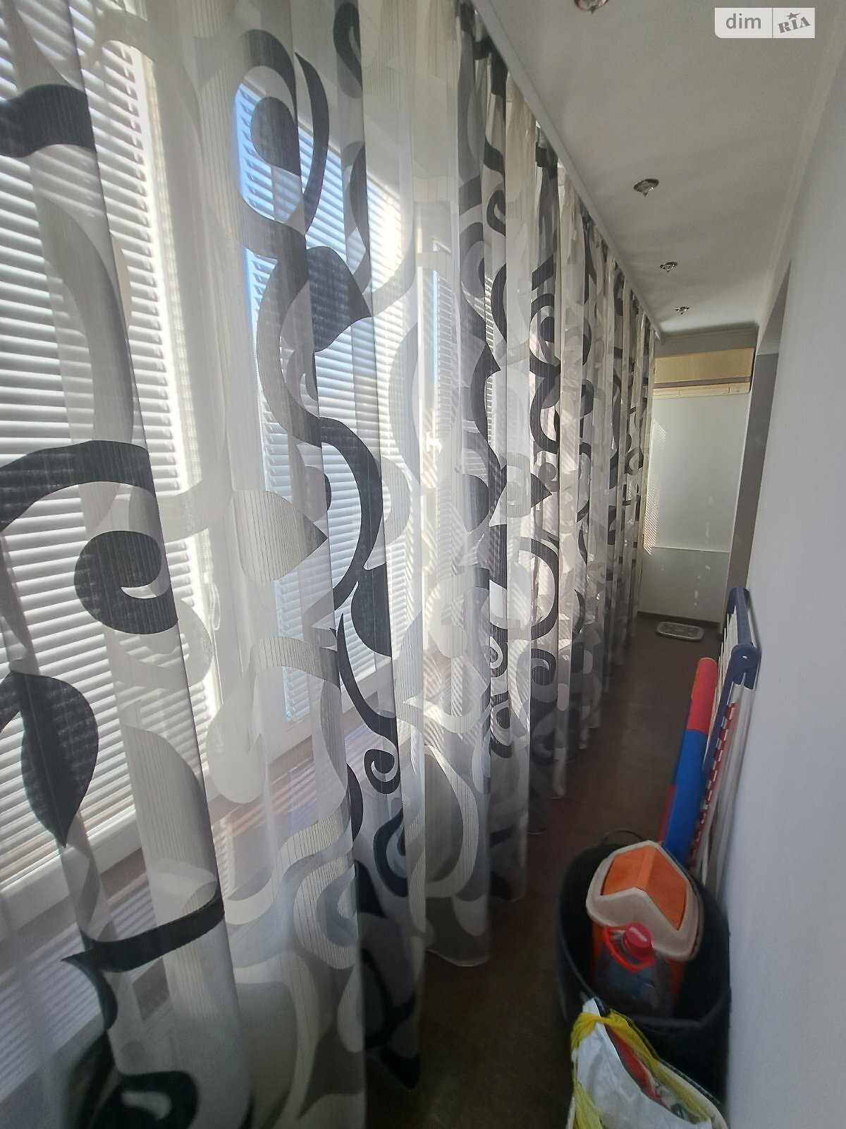 Продаж трикімнатної квартири в Миколаєві, на вул. Курортна, район Заводський фото 1