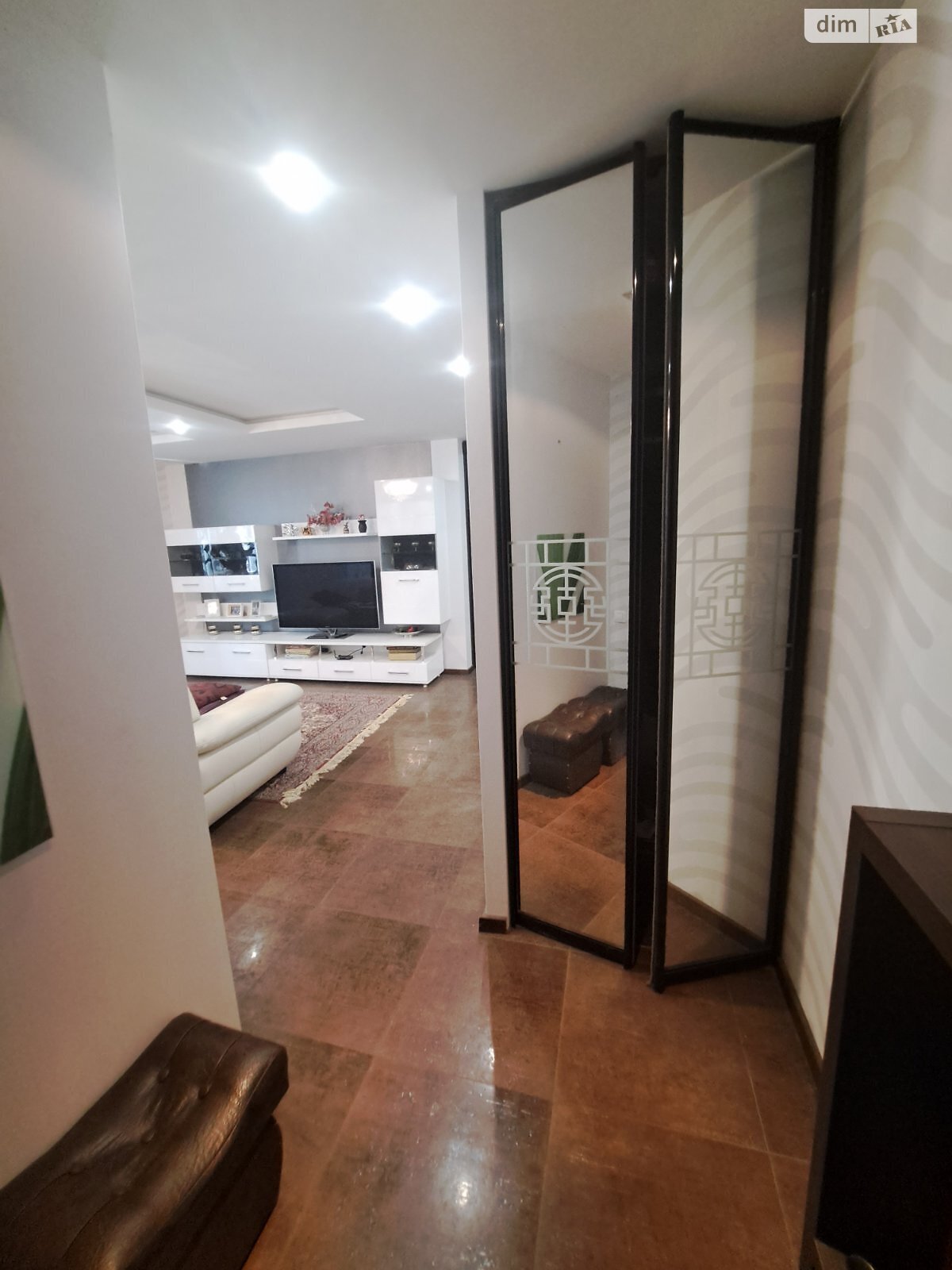 Продаж трикімнатної квартири в Миколаєві, на вул. Курортна, район Заводський фото 1