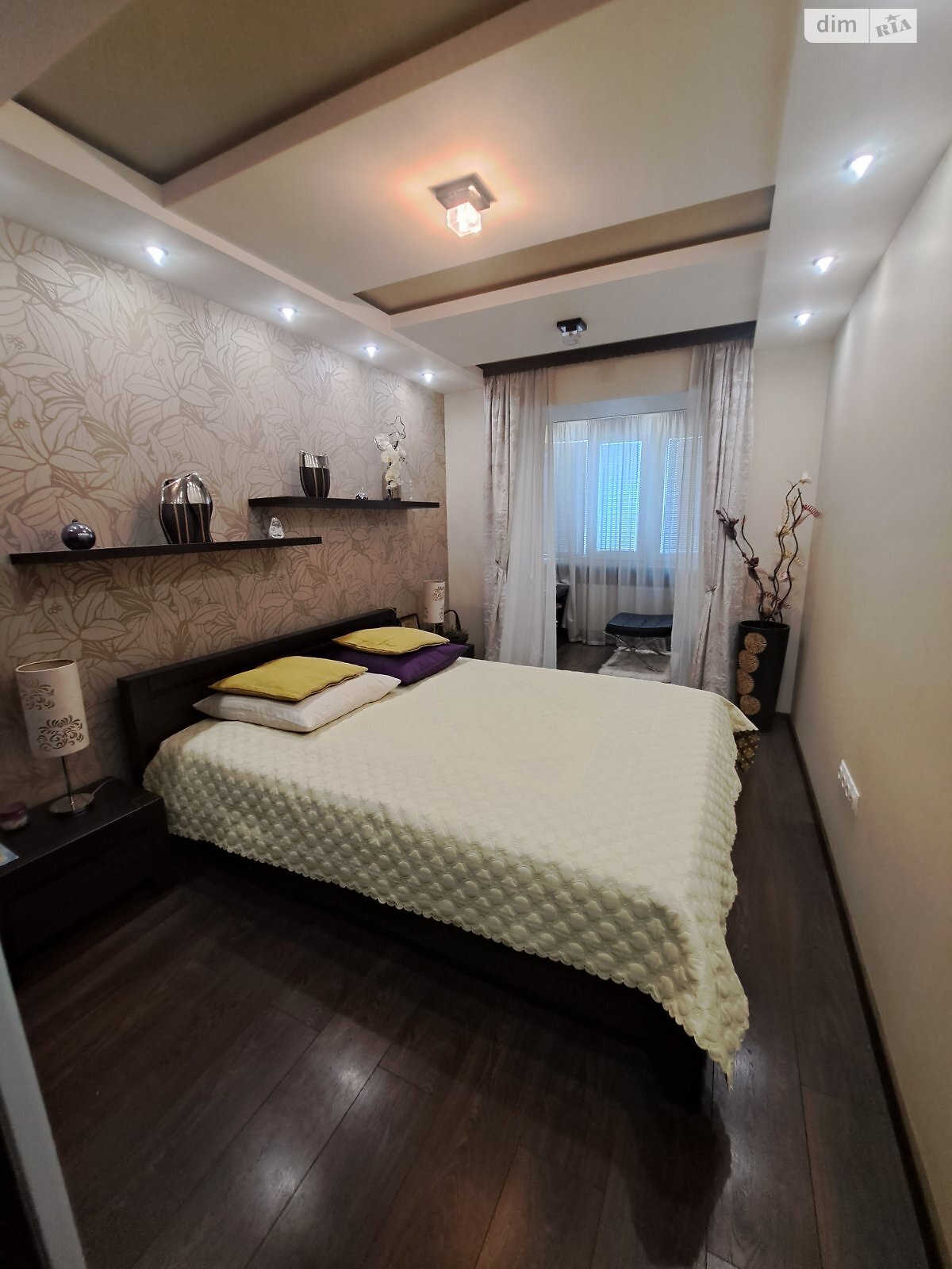 Продаж трикімнатної квартири в Миколаєві, на вул. Курортна, район Заводський фото 1