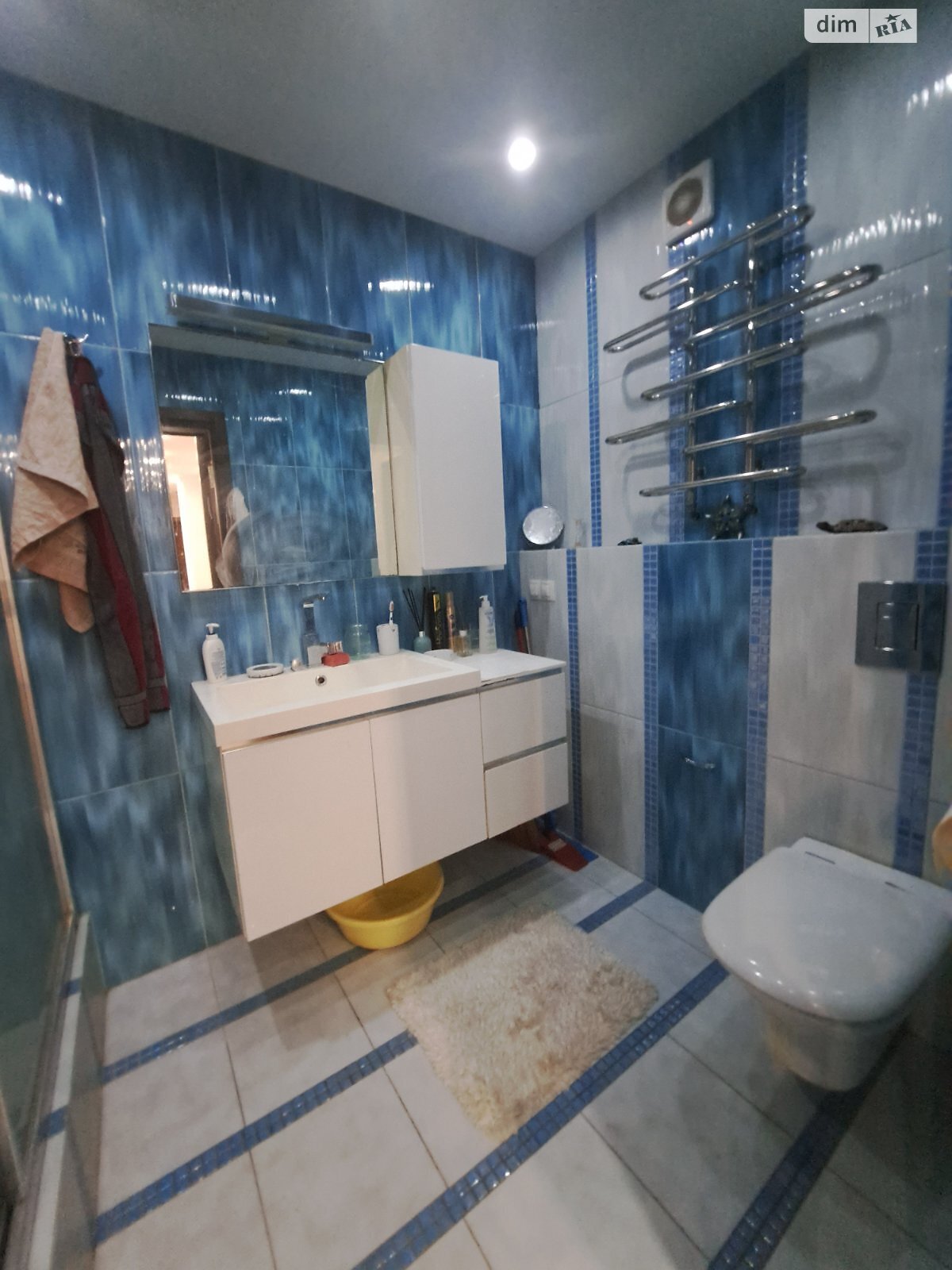 Продаж трикімнатної квартири в Миколаєві, на вул. Курортна, район Заводський фото 1