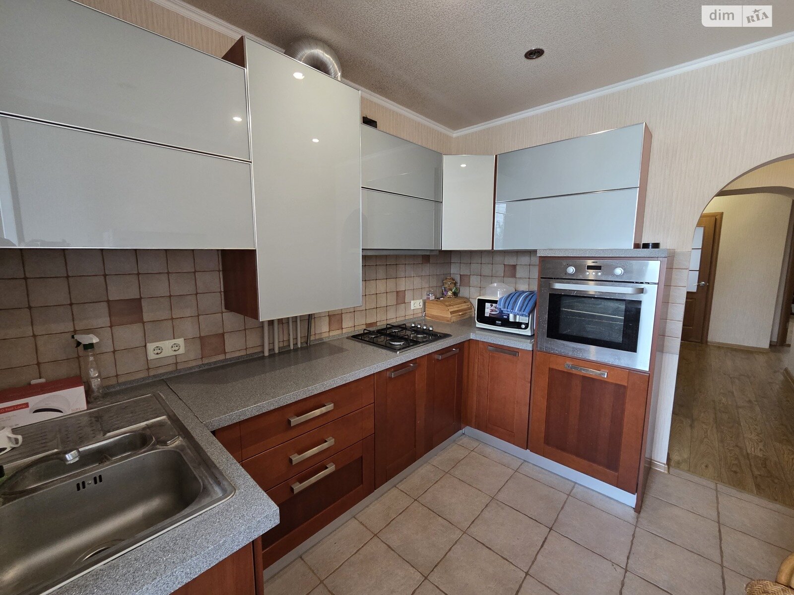 Продажа трехкомнатной квартиры в Николаеве, на ул. Кузнецкая 56, район Заводской фото 1 Продажа трехкомнатной квартиры в Николаеве, на ул. Кузнецкая 56, район Заводской фото 1